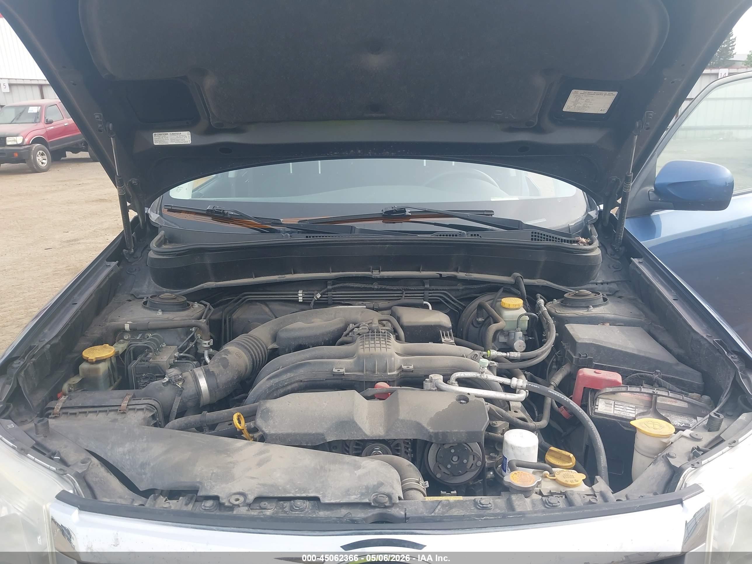 SUBARU FORESTER image 10