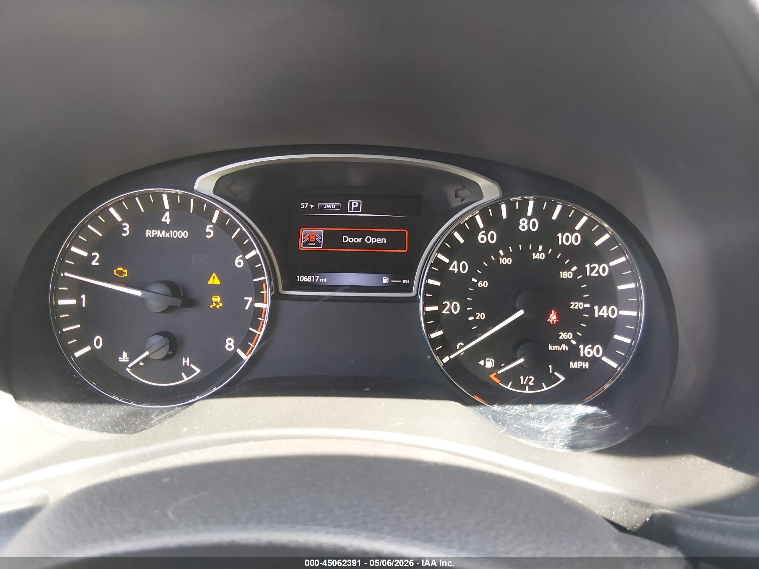 NISSAN PATHFINDER image 7