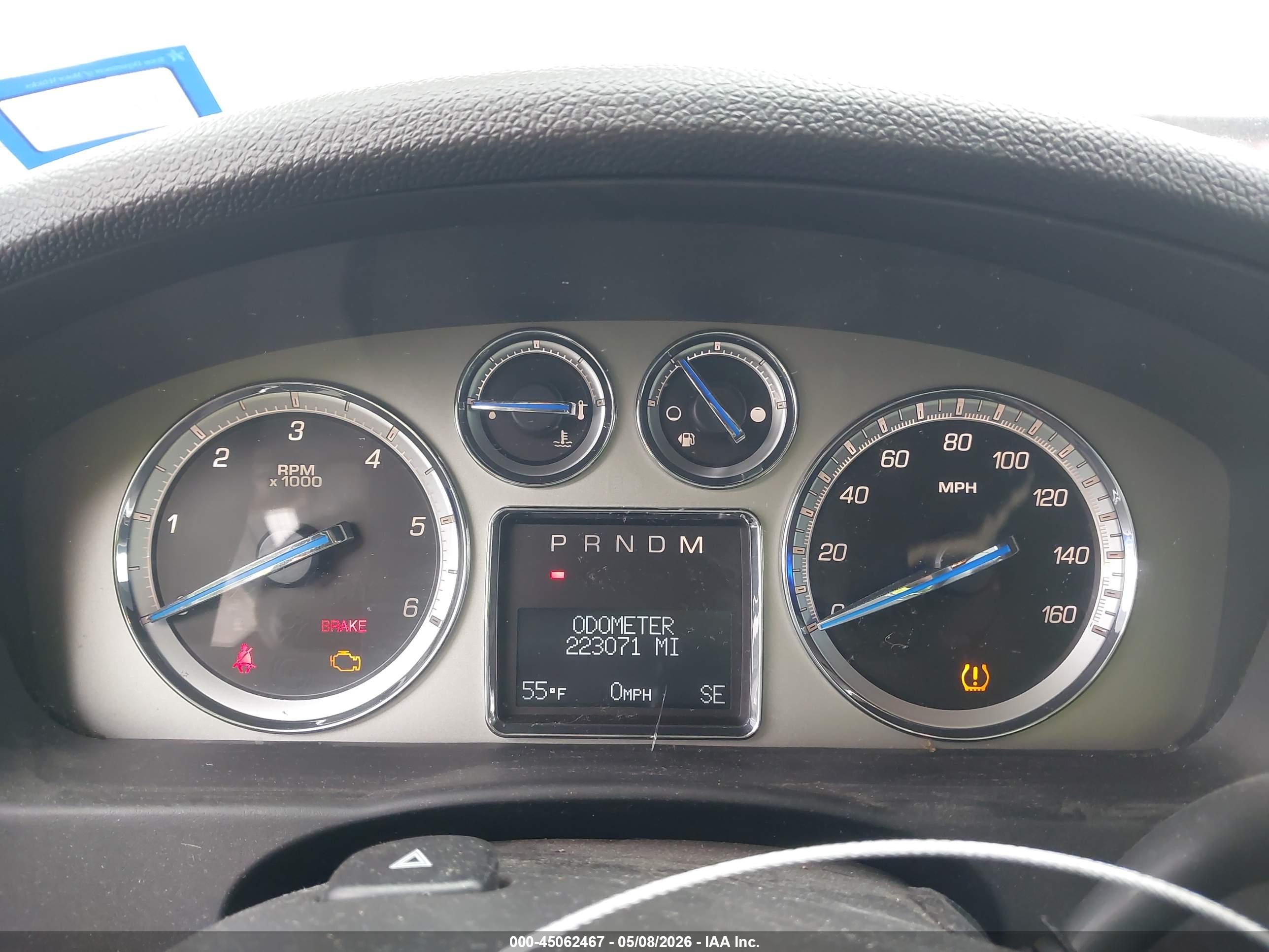 CADILLAC ESCALADE image 7