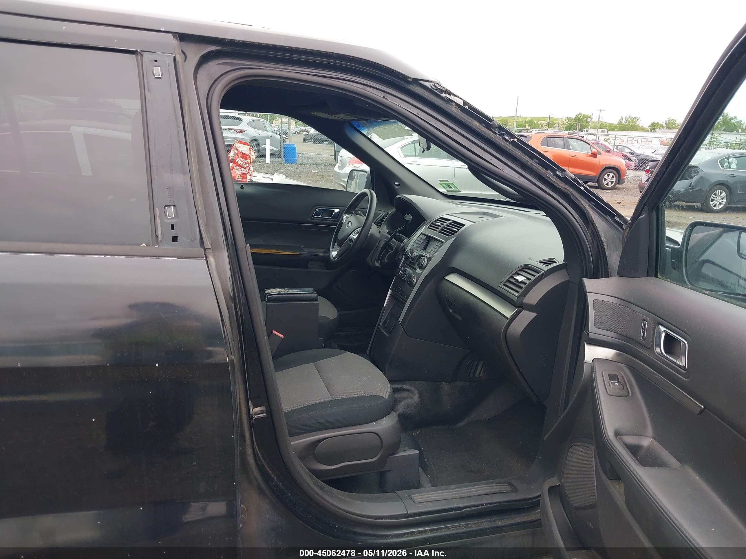 FORD UTILITY image 5