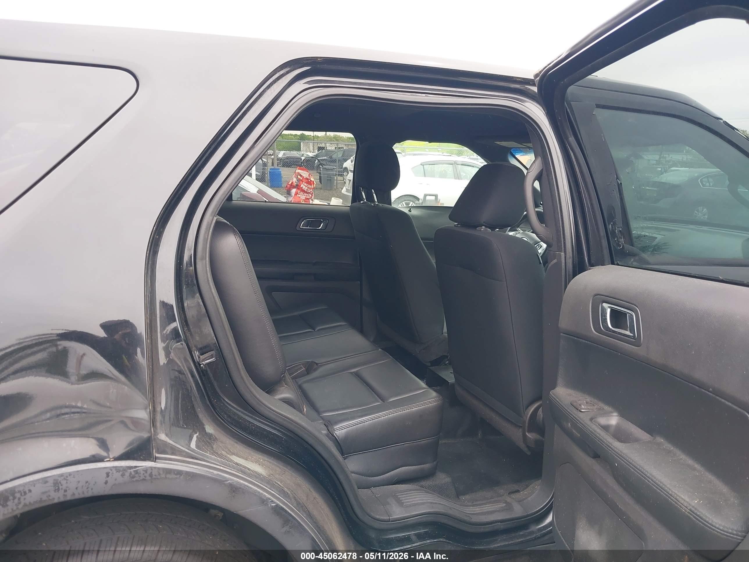 FORD UTILITY image 8