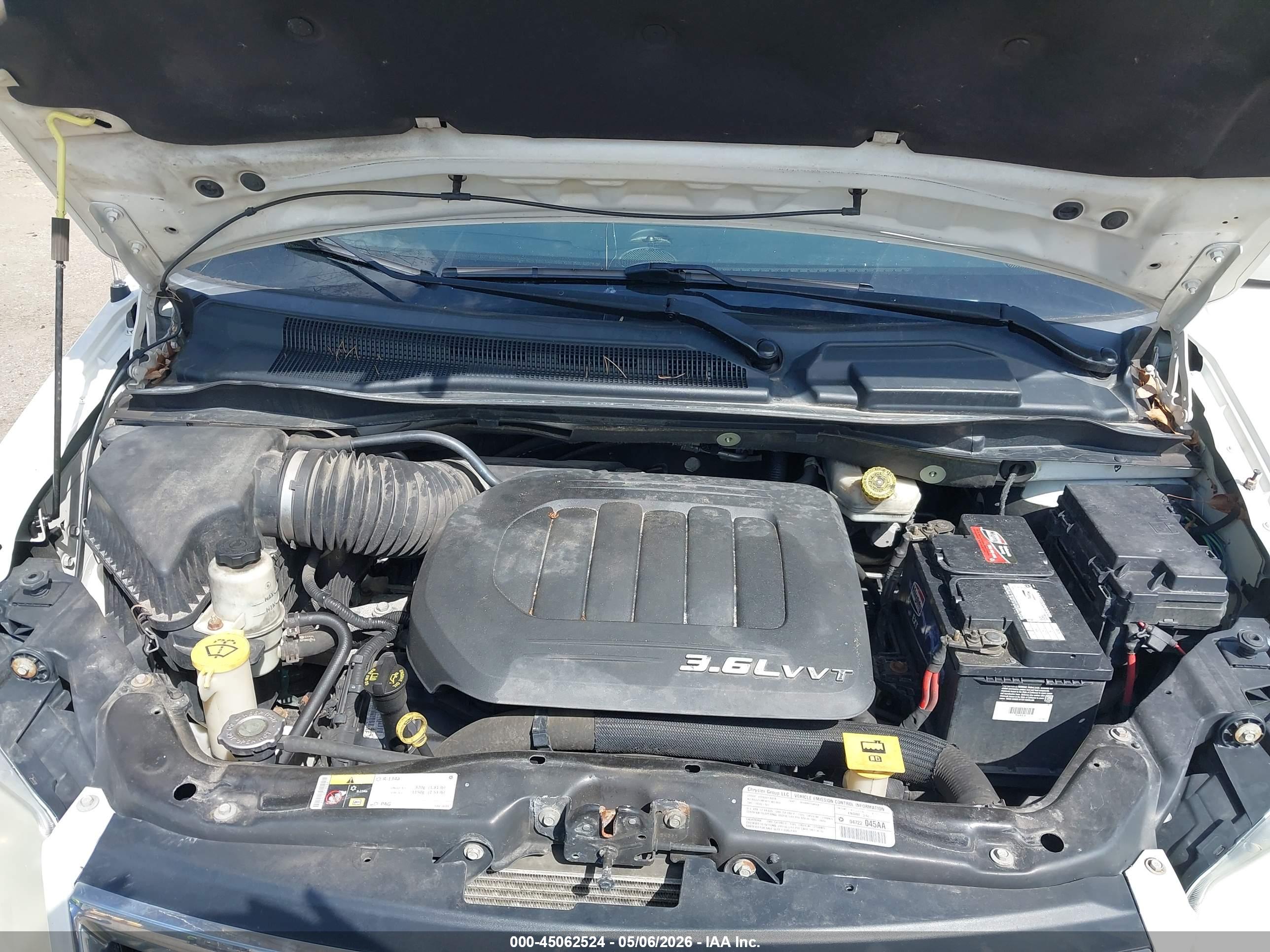 CHRYSLER TOWN image 10