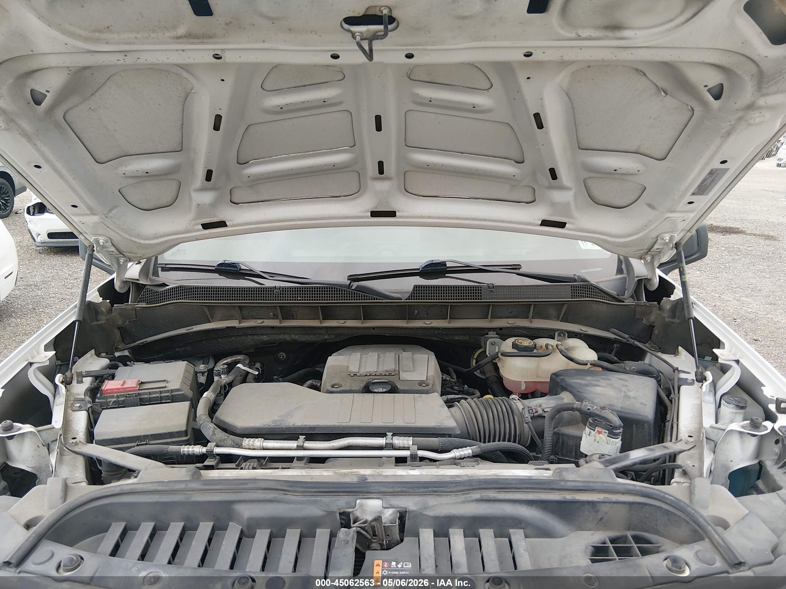 CHEVROLET SILVERADO image 10