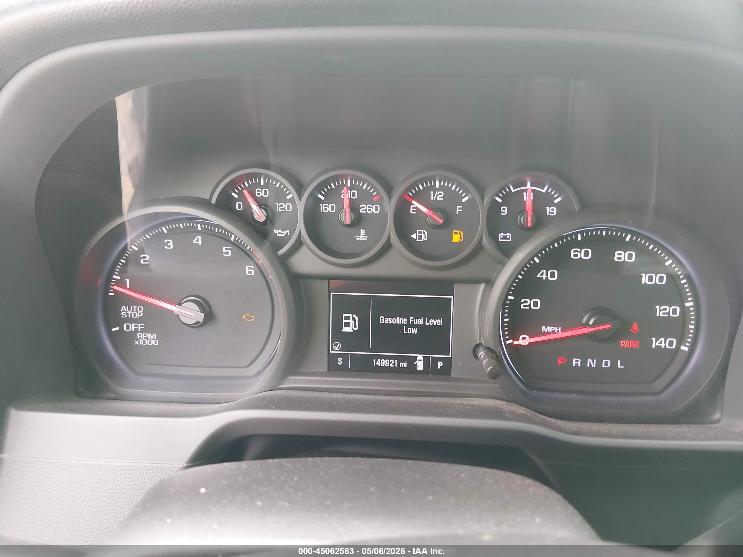 CHEVROLET SILVERADO image 7
