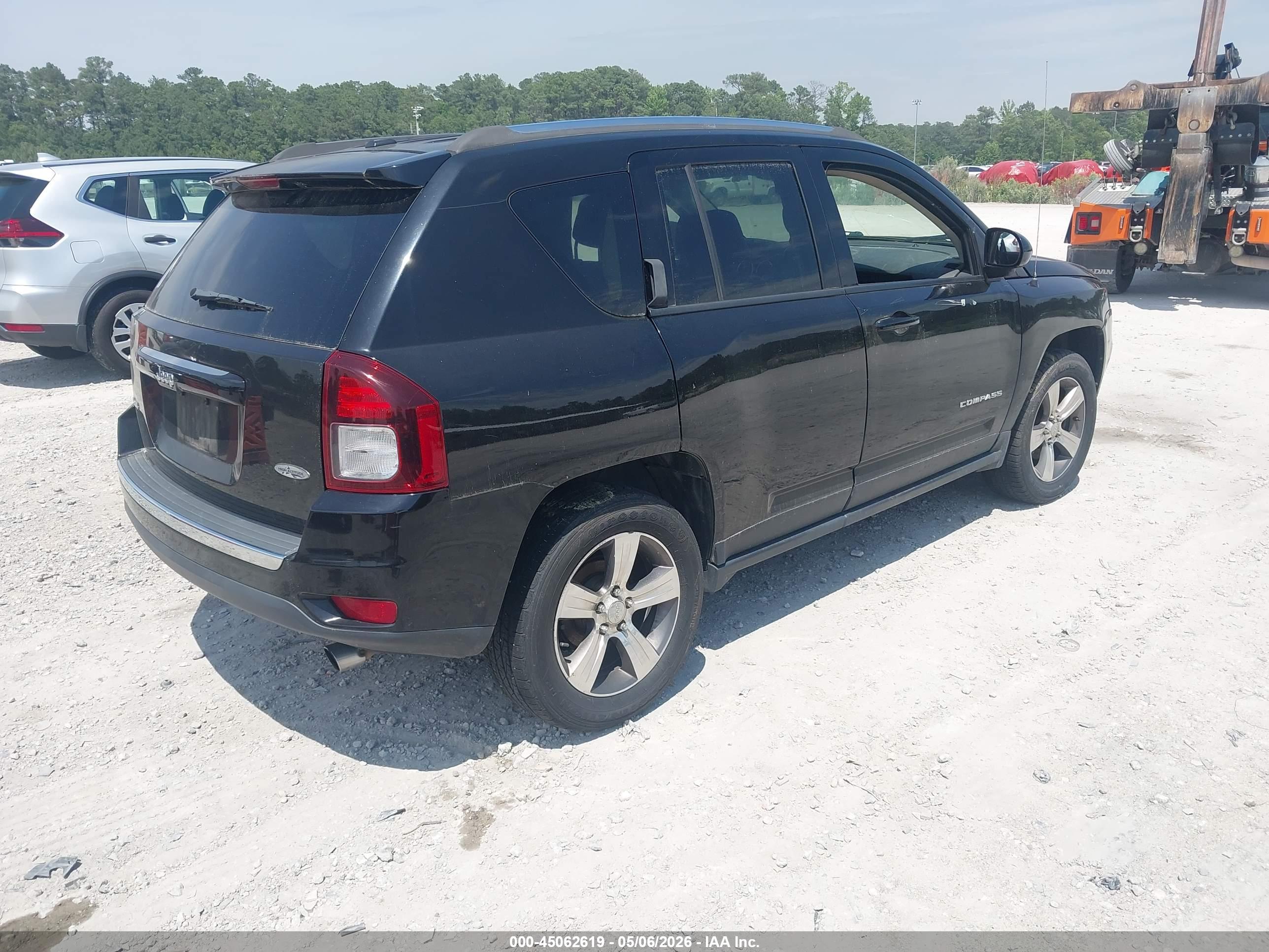 JEEP COMPASS image 4