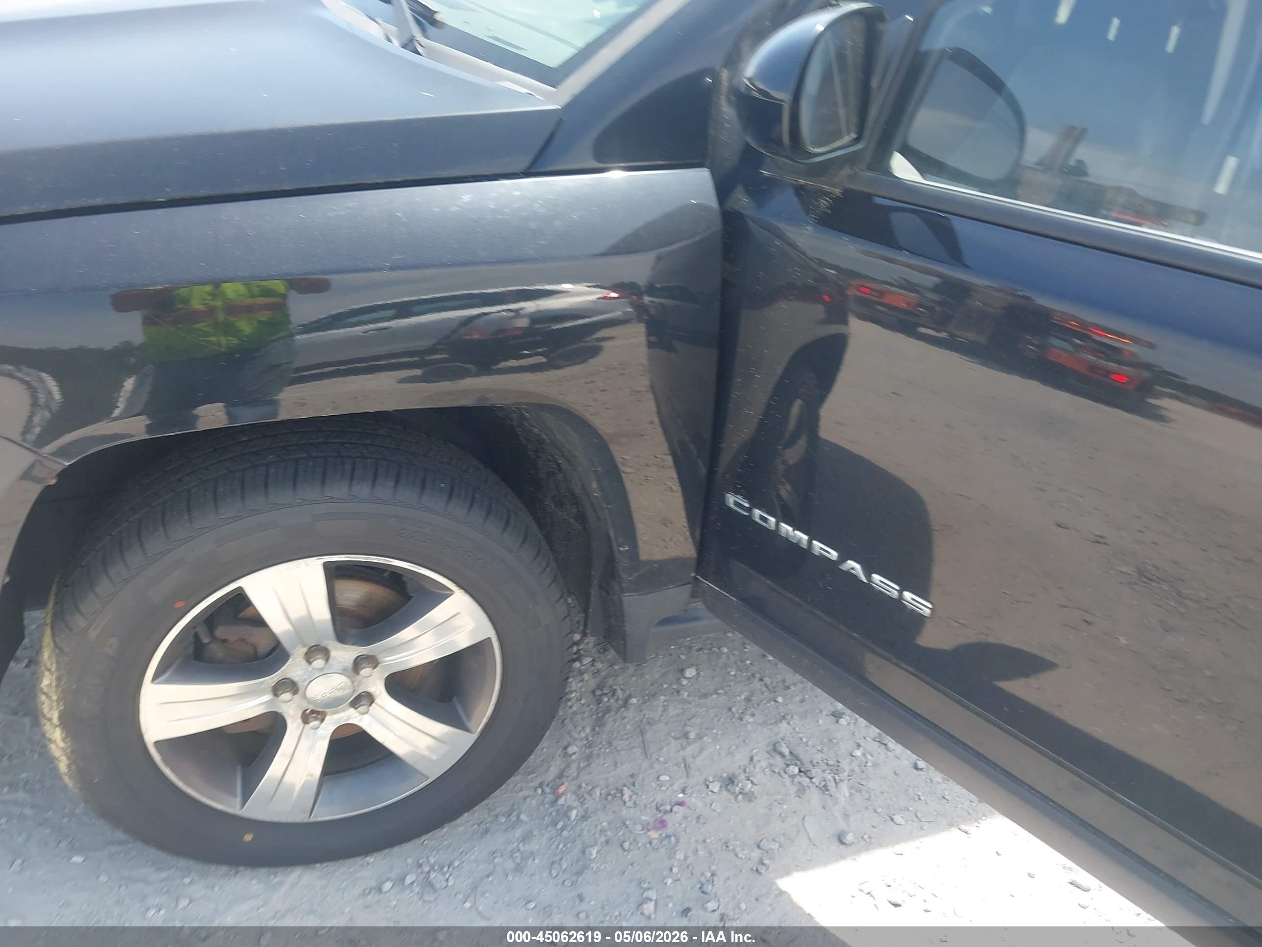 JEEP COMPASS image 6