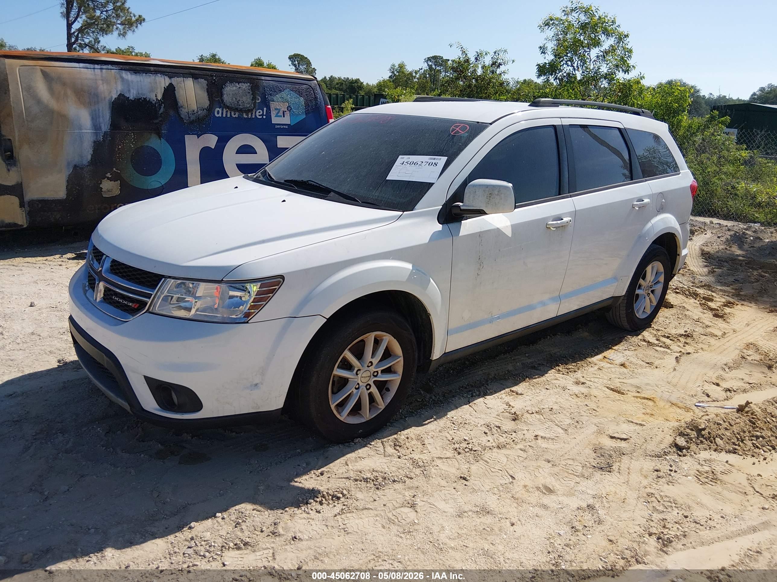 DODGE JOURNEY image 2