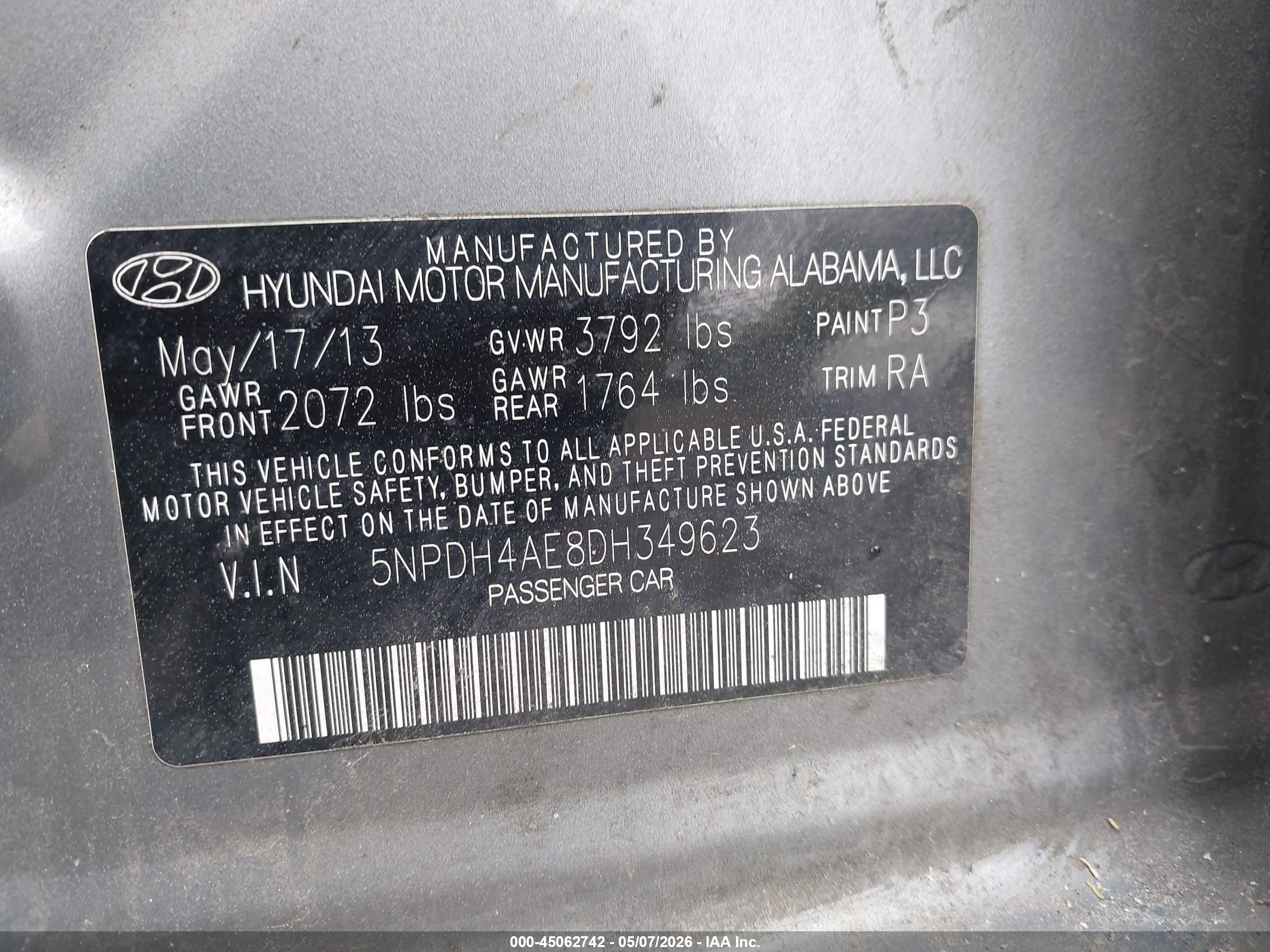 HYUNDAI ELANTRA image 9