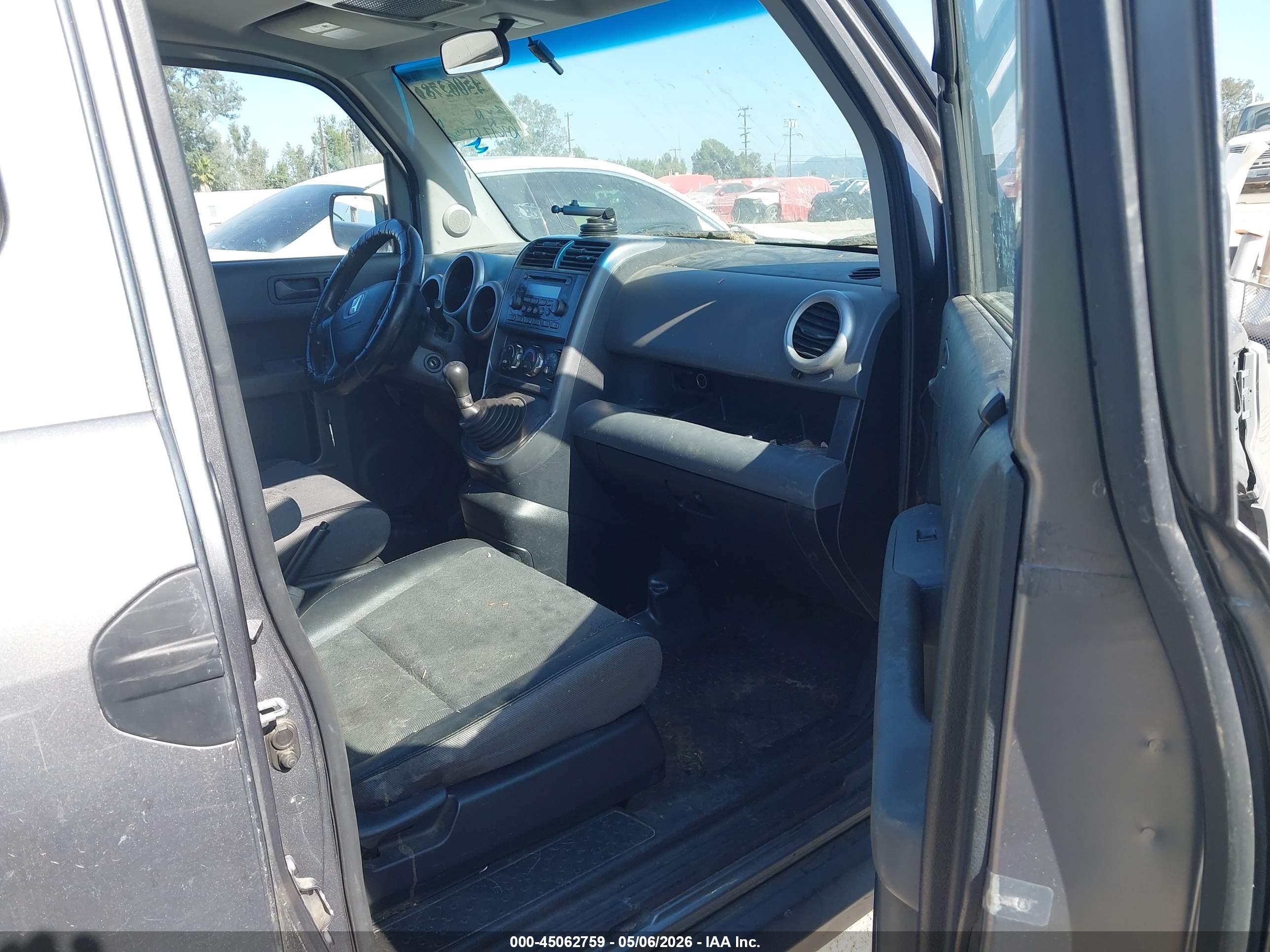 HONDA ELEMENT image 5