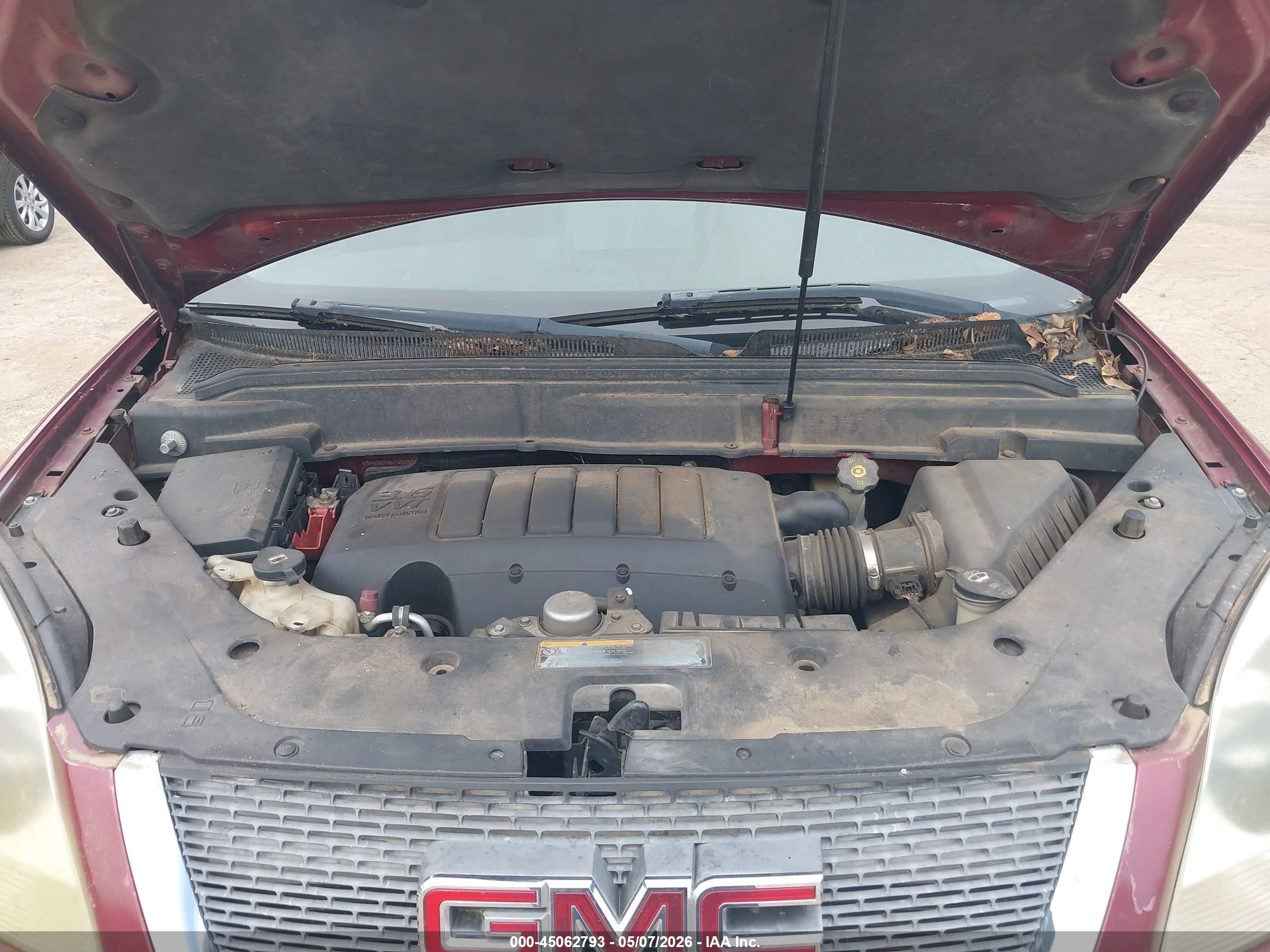 GMC ACADIA image 10