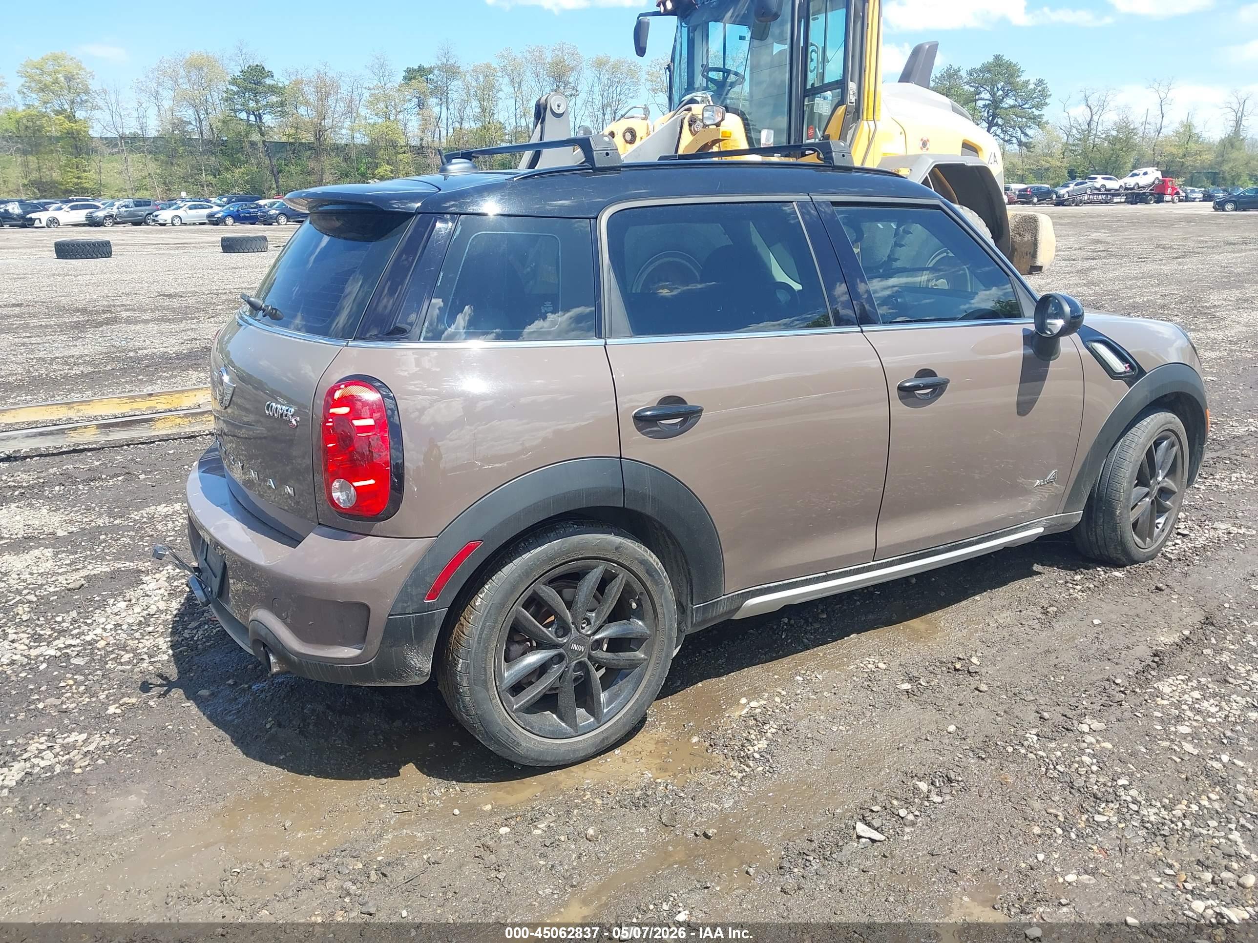 MINI COUNTRYMAN image 4