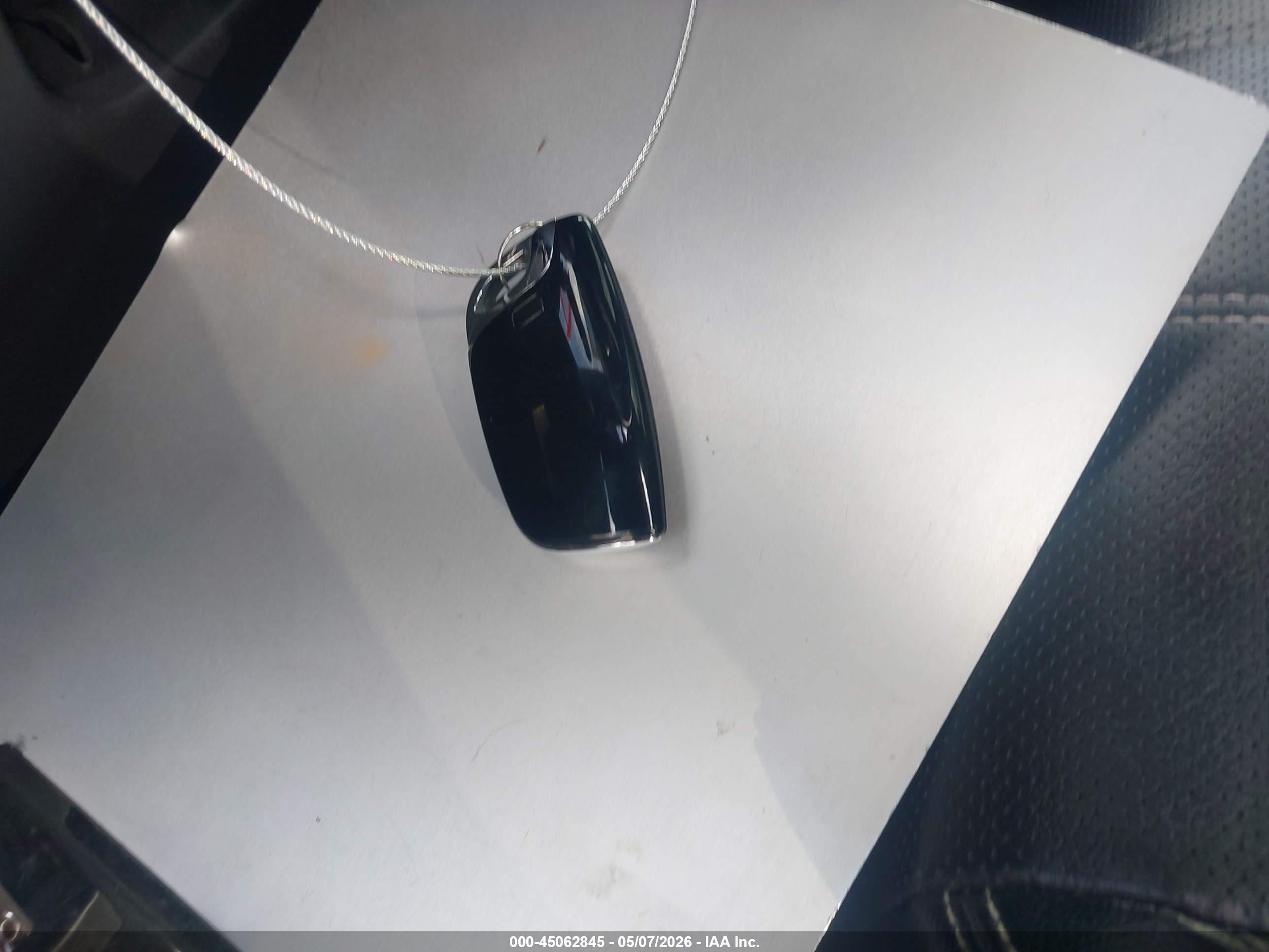 LAND ROVER image 11