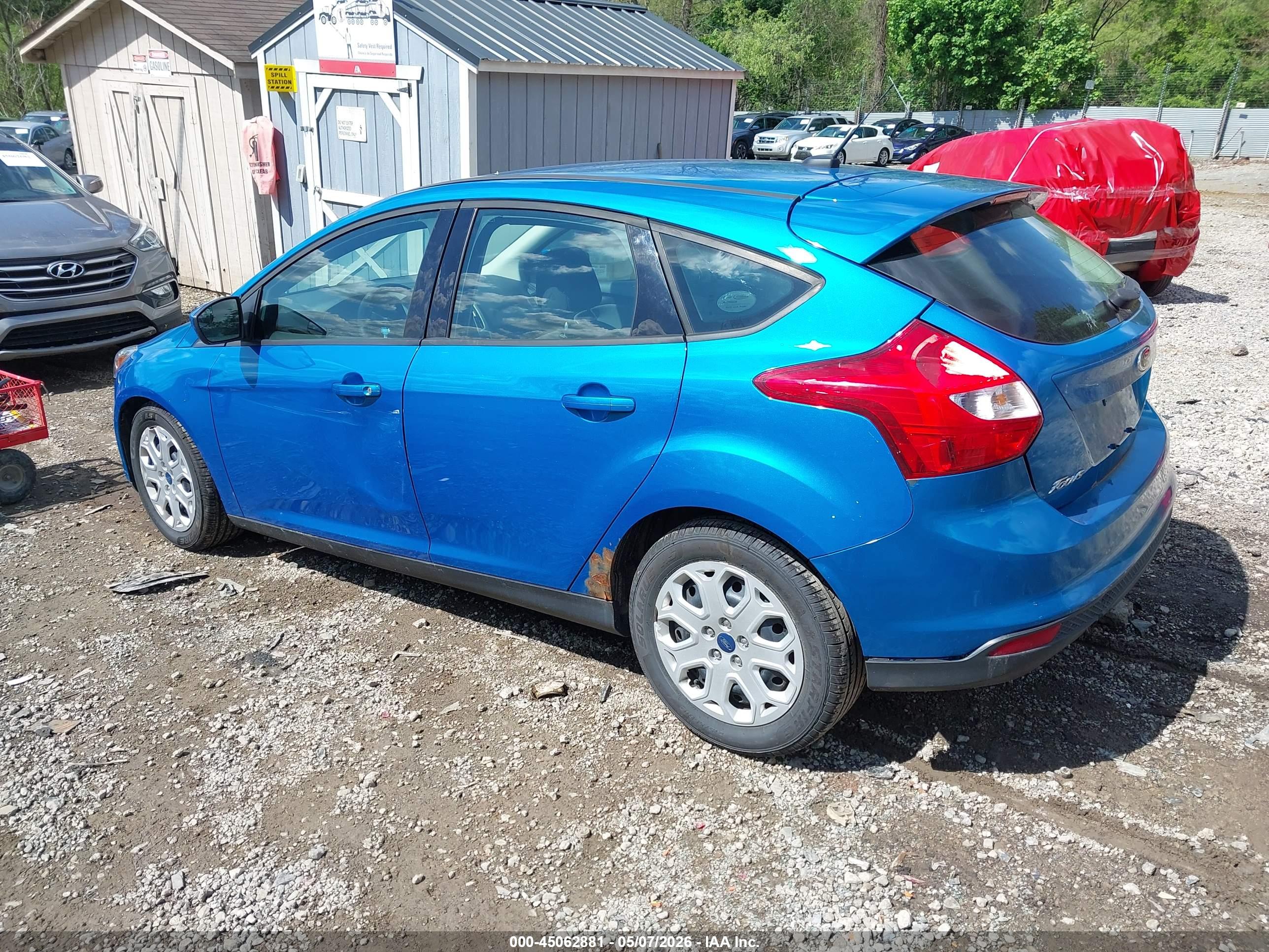 FORD FOCUS image 3