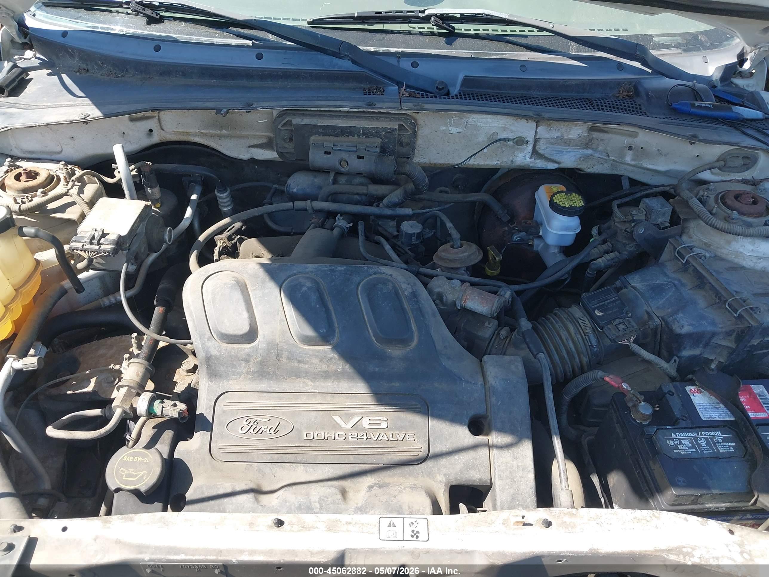 FORD ESCAPE image 10