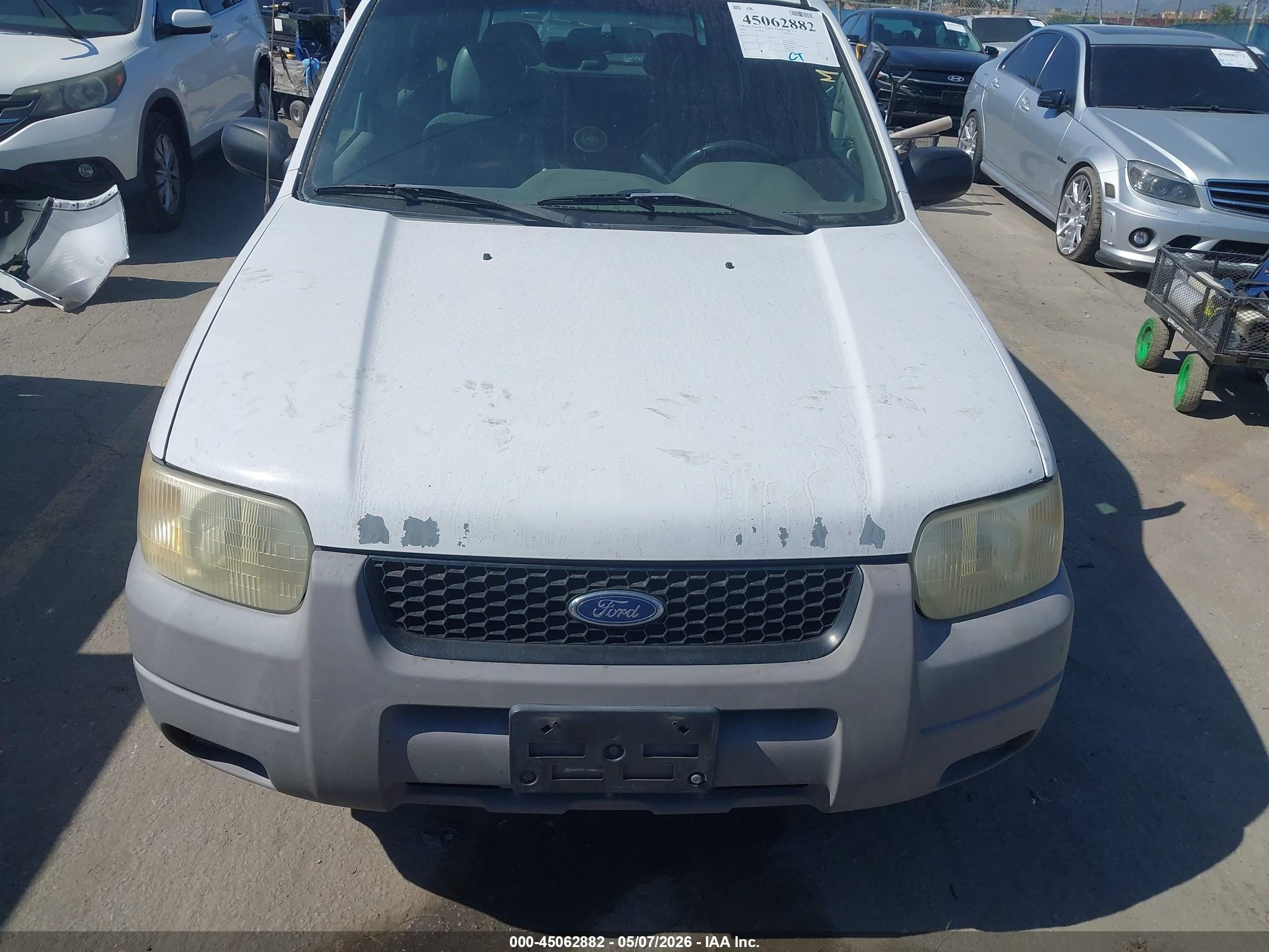 FORD ESCAPE image 6