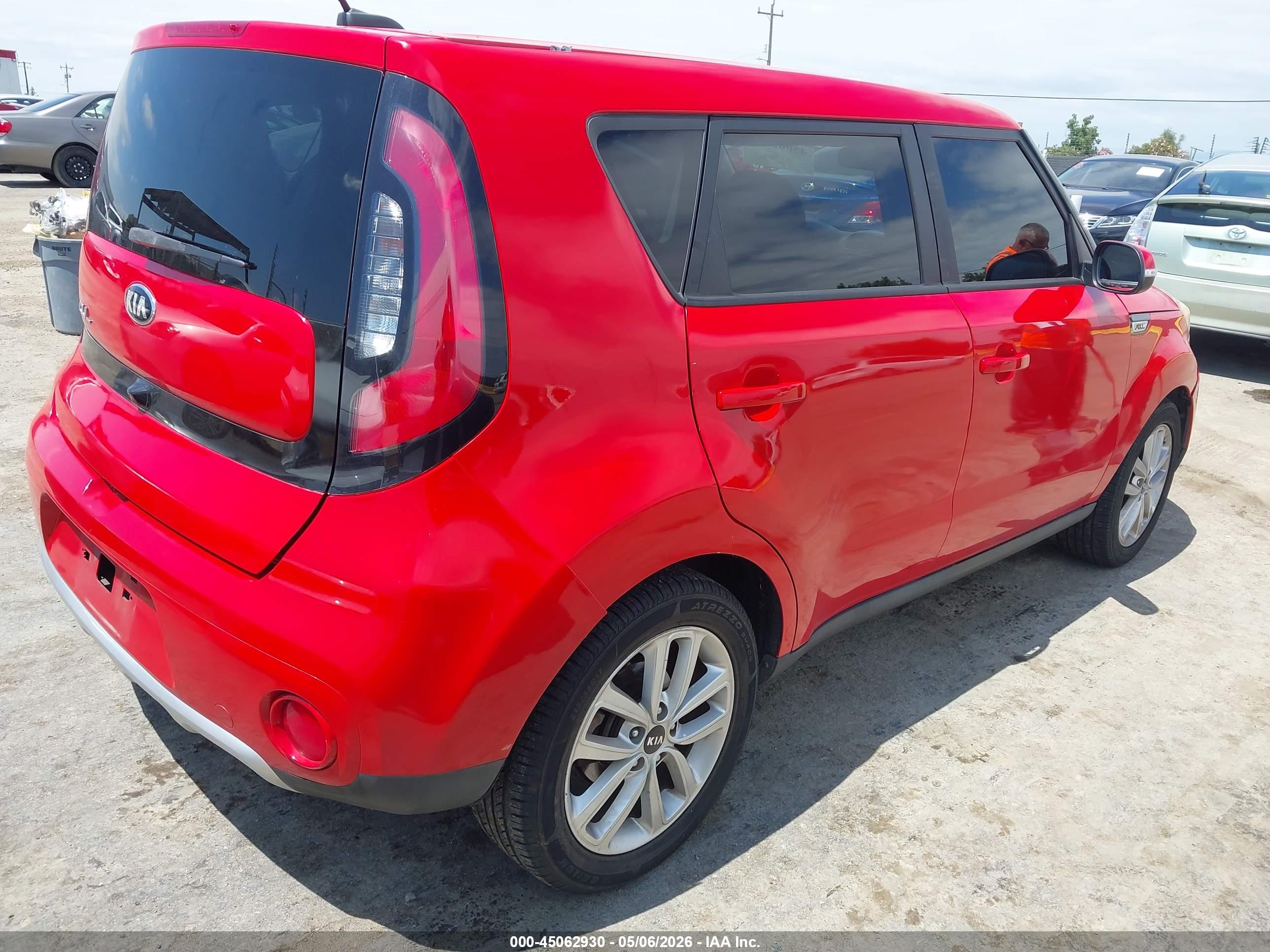 KIA SOUL image 4