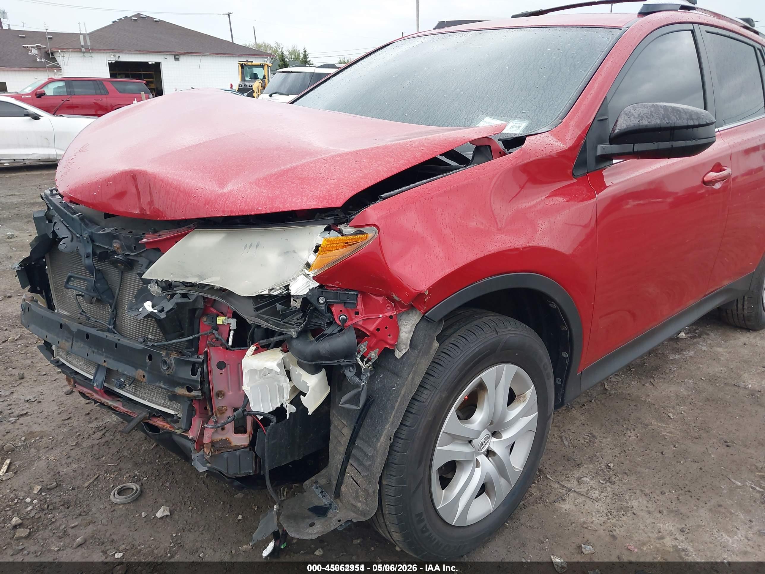 TOYOTA RAV4 image 6