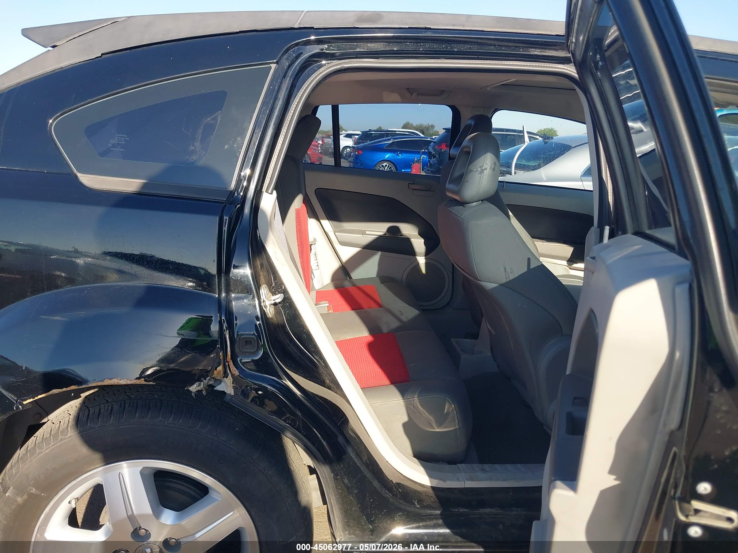 DODGE CALIBER image 8