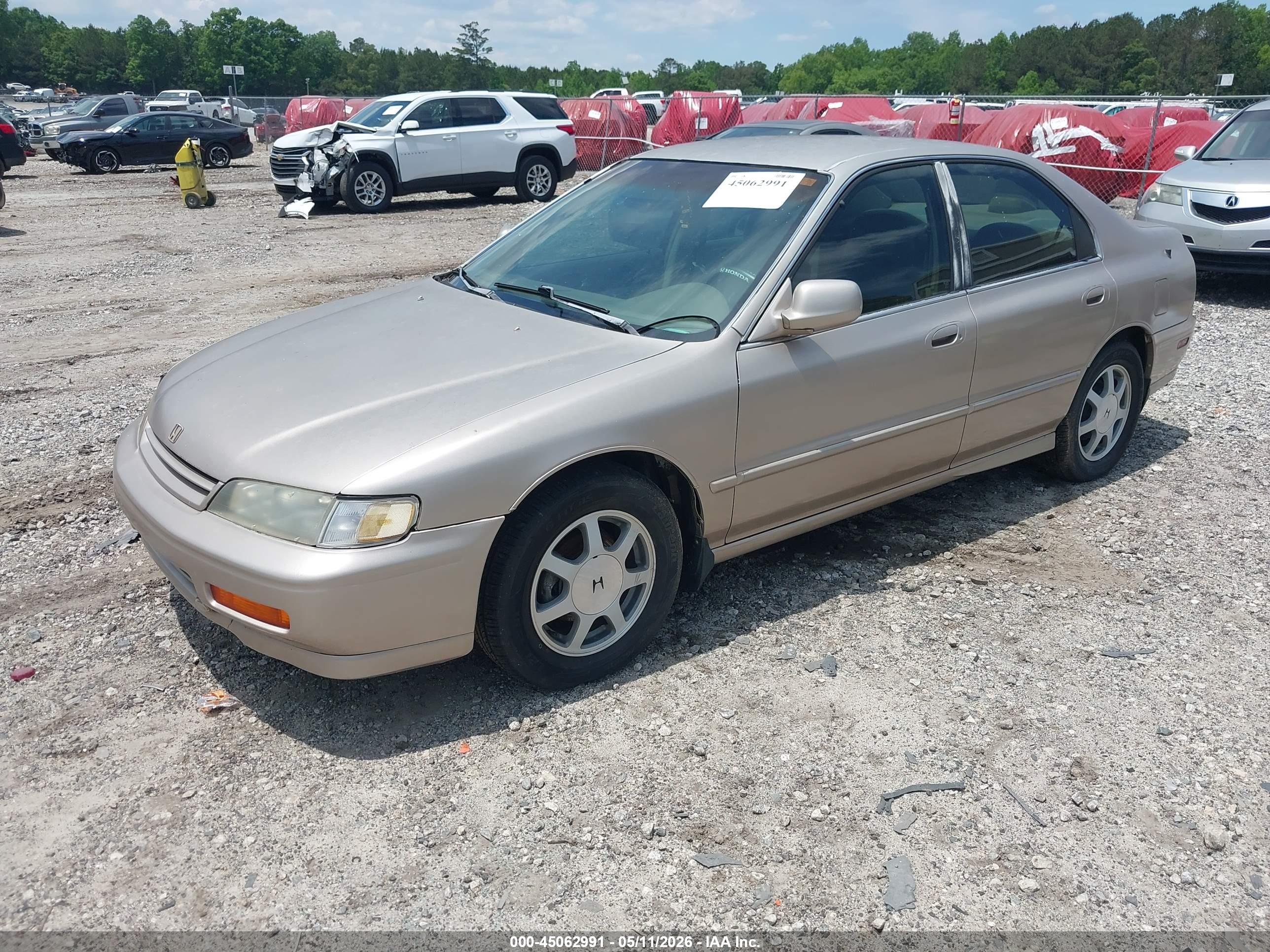 HONDA ACCORD image 2