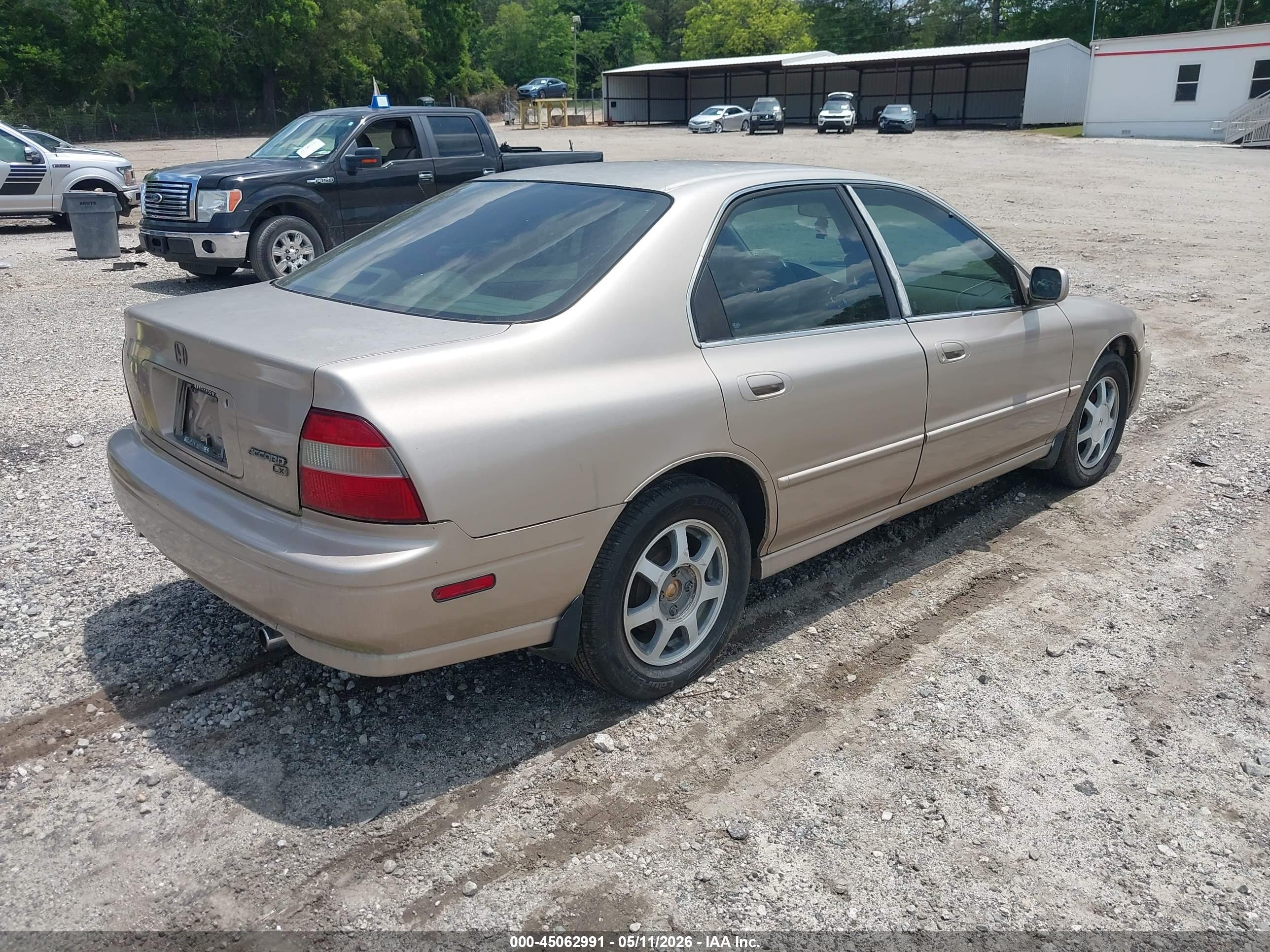 HONDA ACCORD image 4