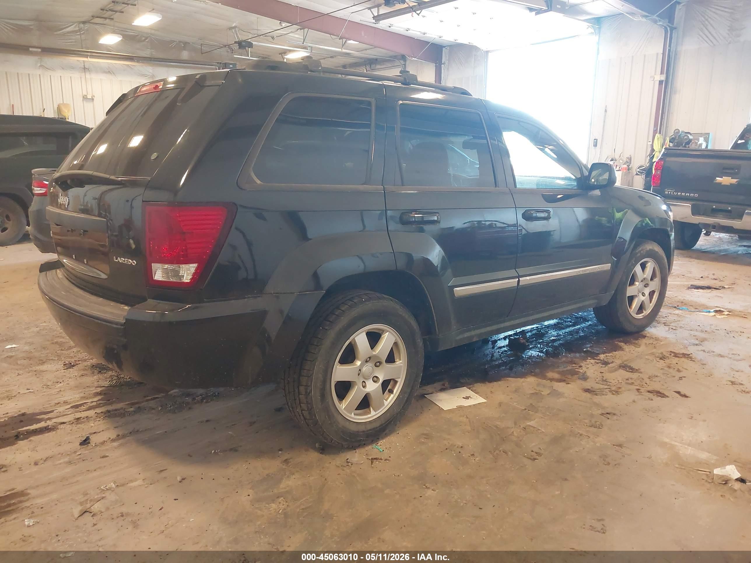 JEEP GRAND image 4