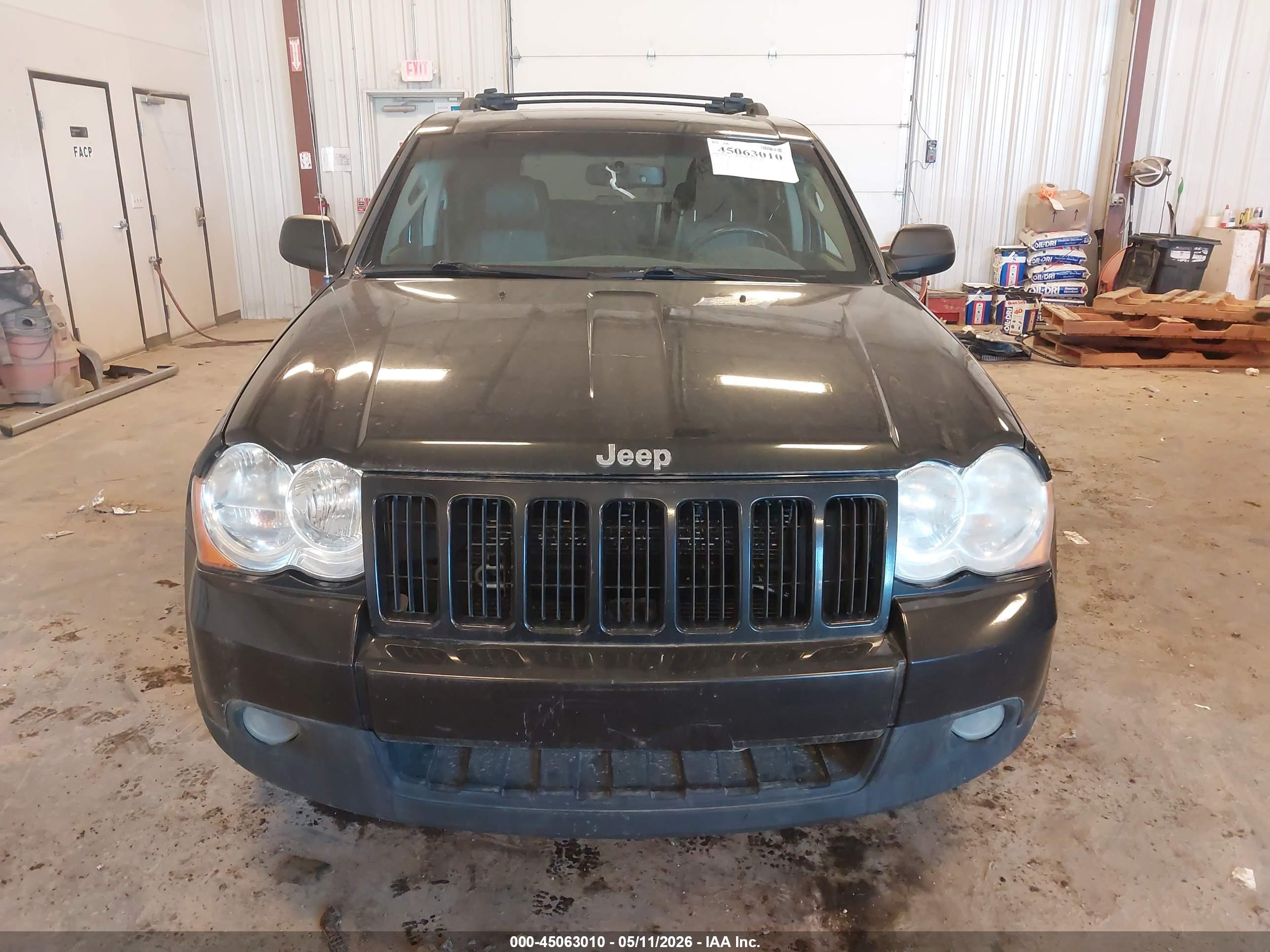 JEEP GRAND image 6