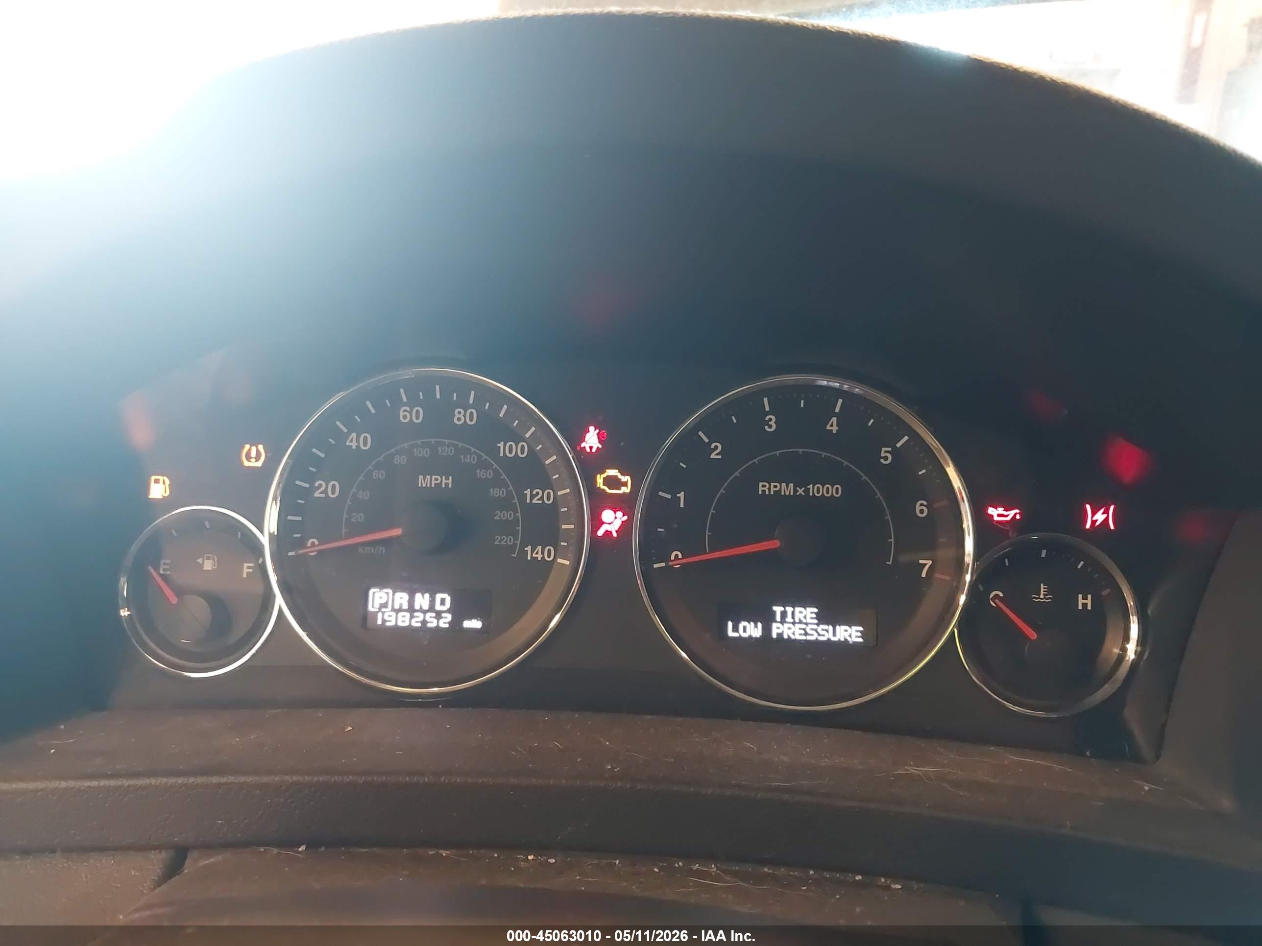 JEEP GRAND image 7