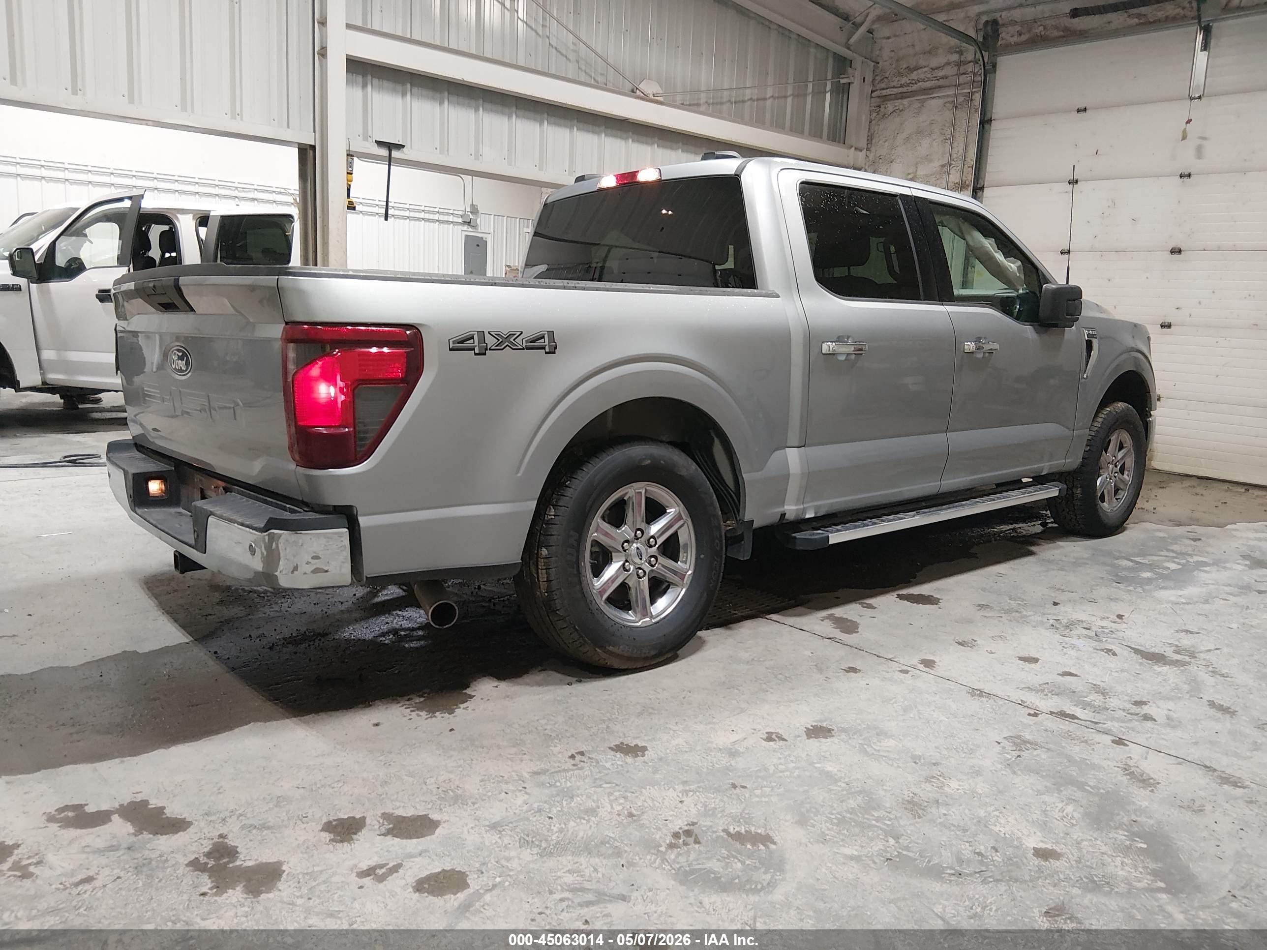 FORD F-150 image 4