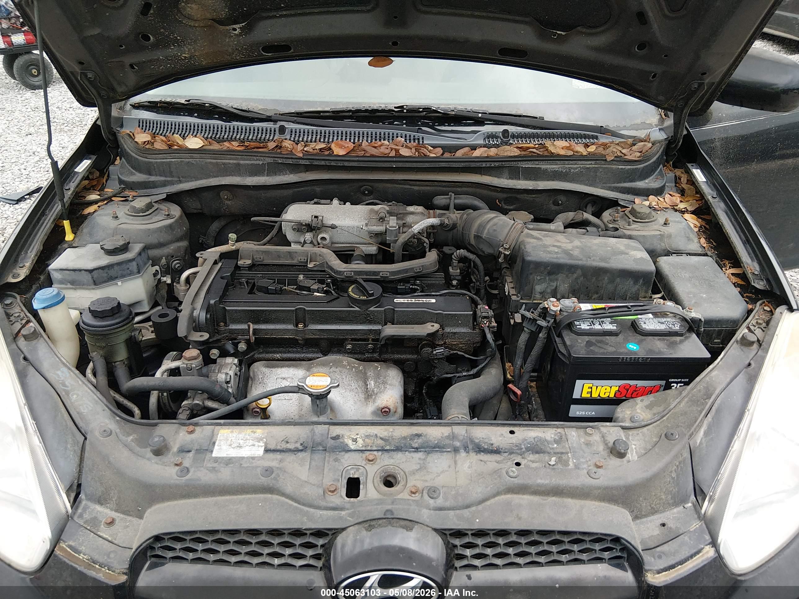 HYUNDAI ACCENT image 10