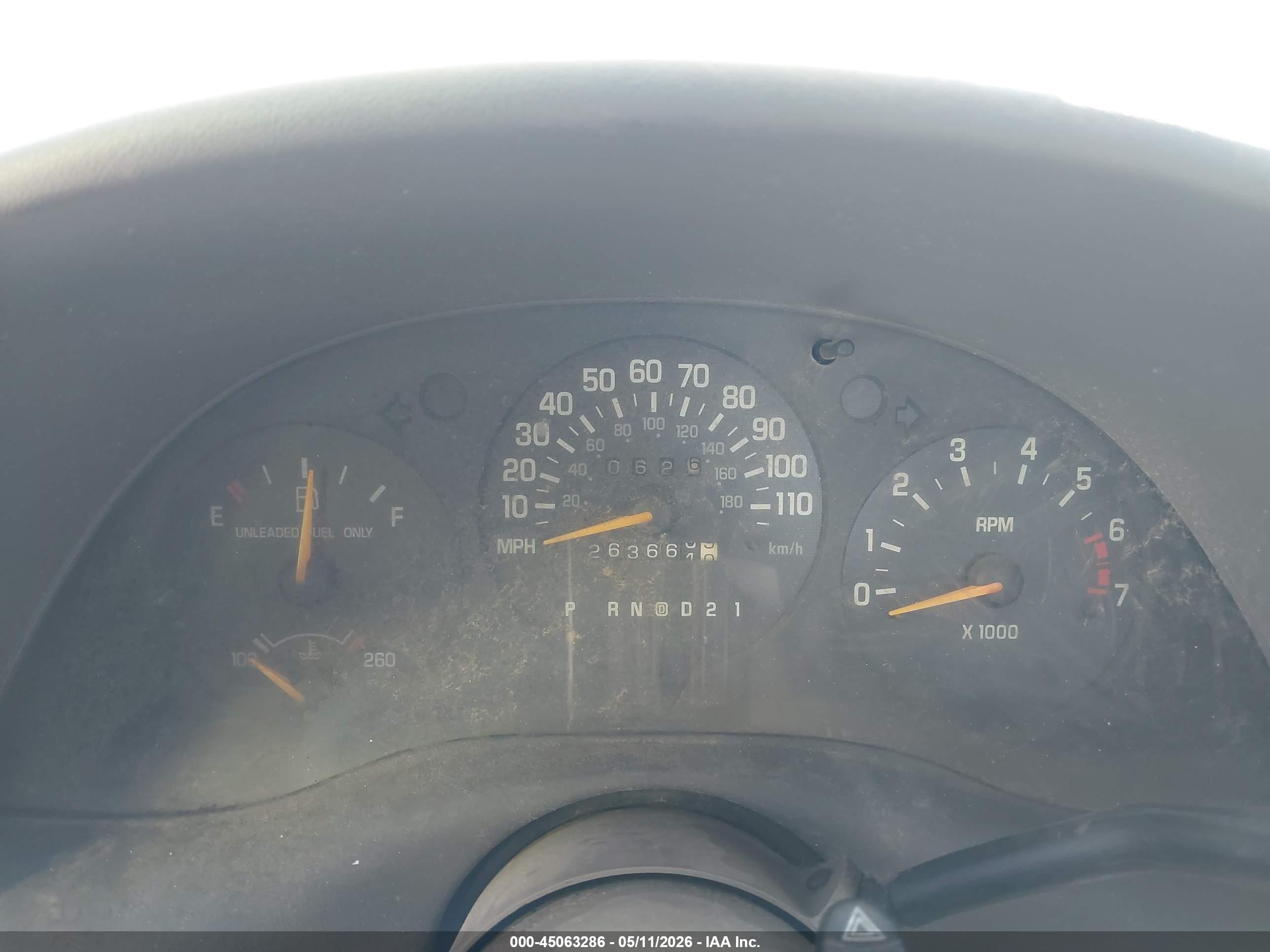 CHEVROLET LUMINA image 7