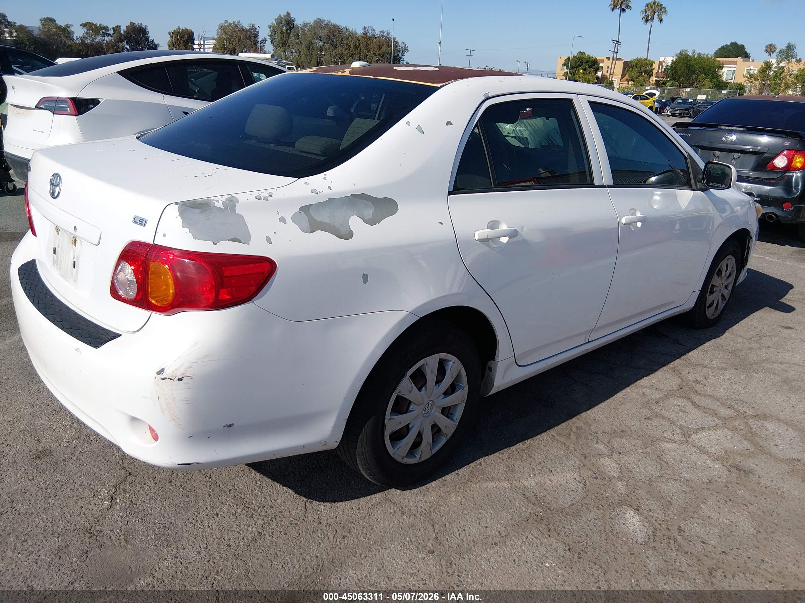 TOYOTA COROLLA image 4