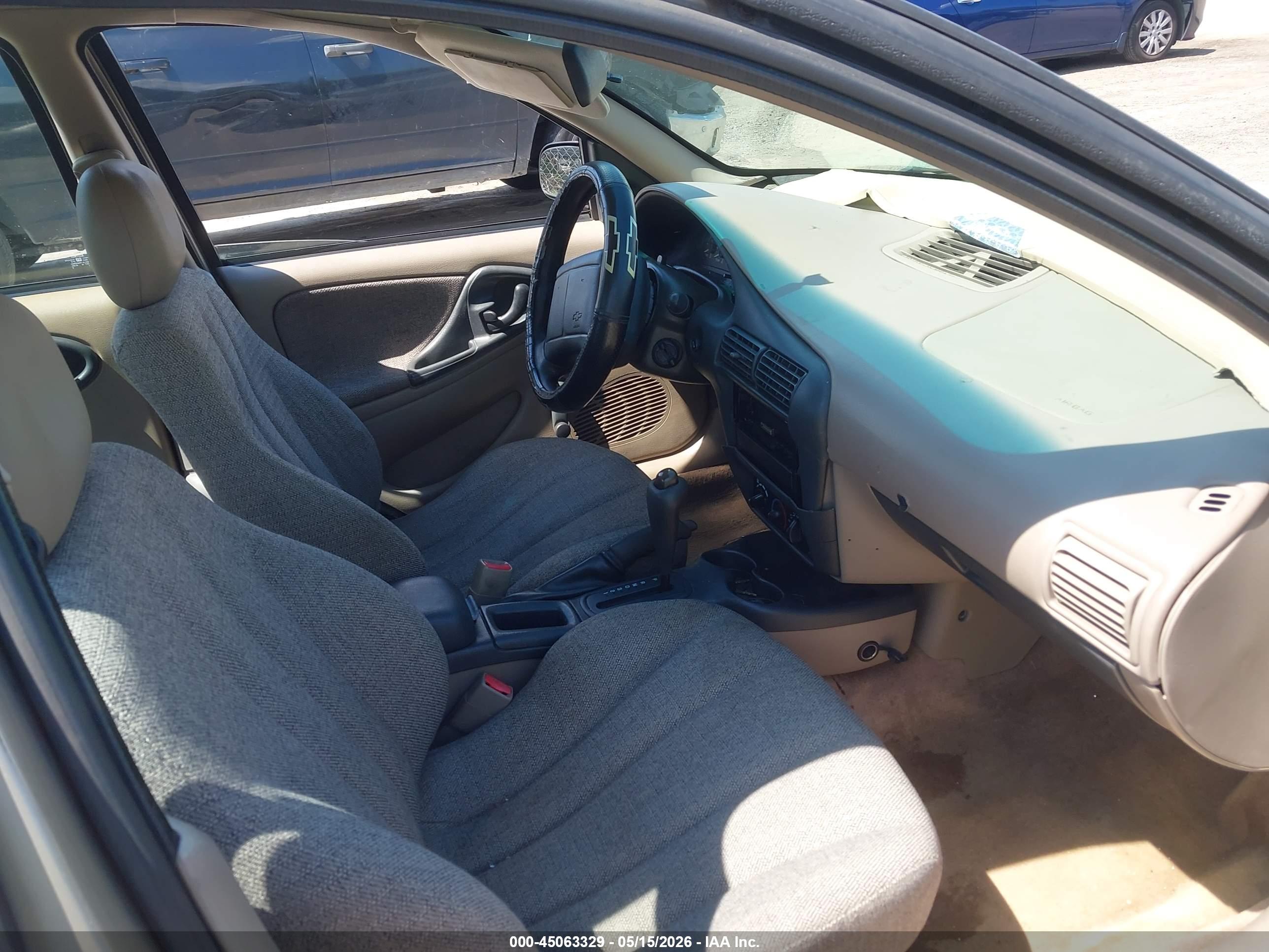 CHEVROLET CAVALIER image 5