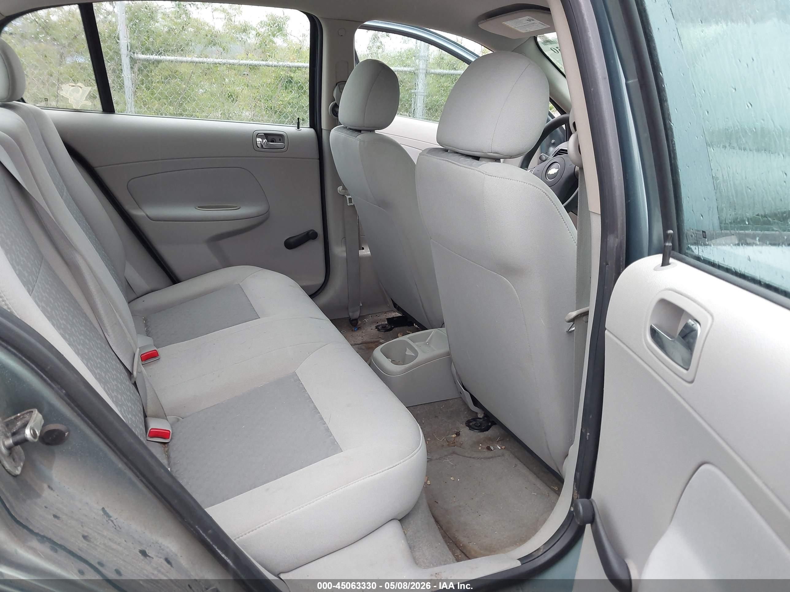 CHEVROLET COBALT image 8