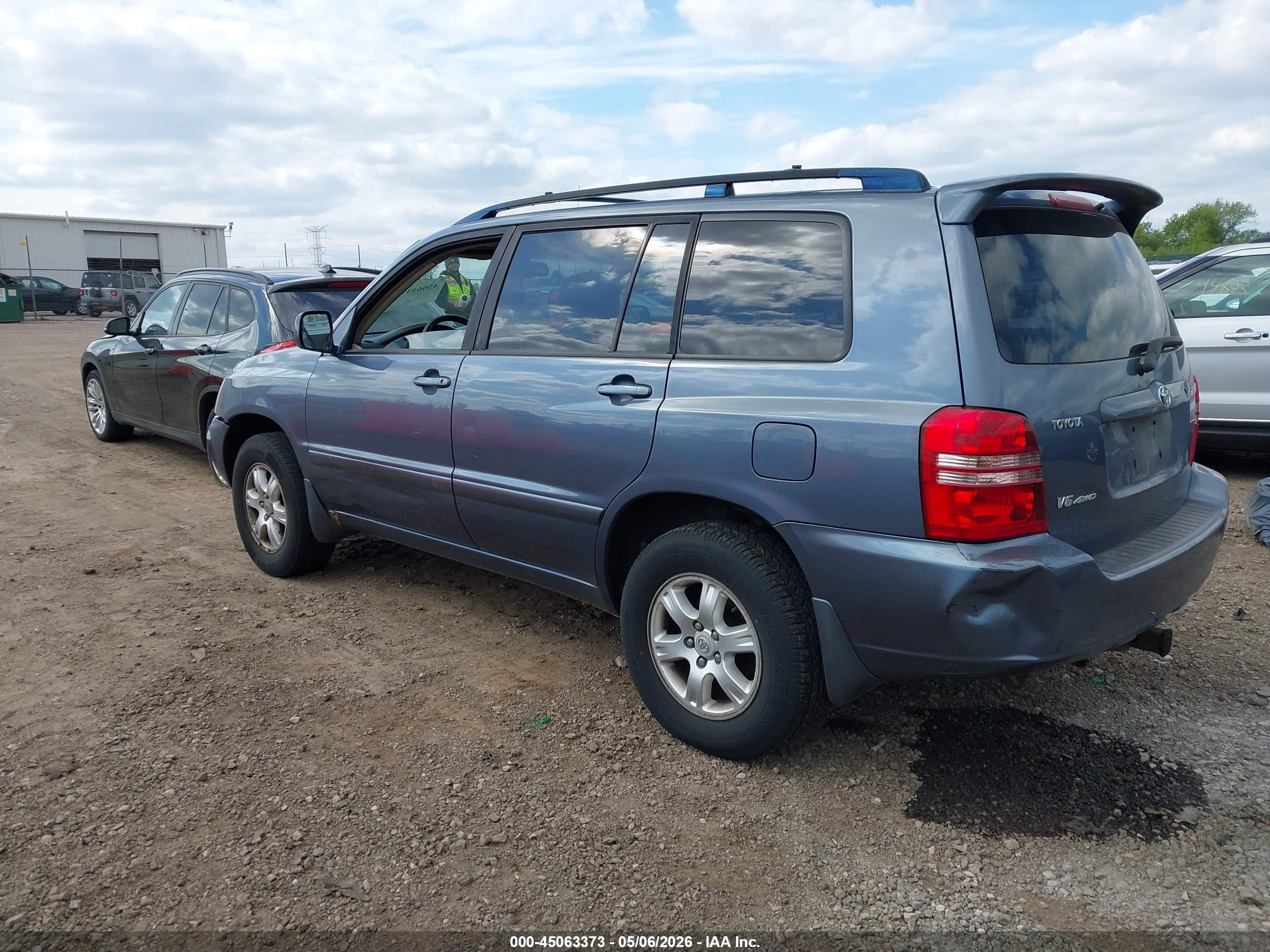 TOYOTA HIGHLANDER image 3