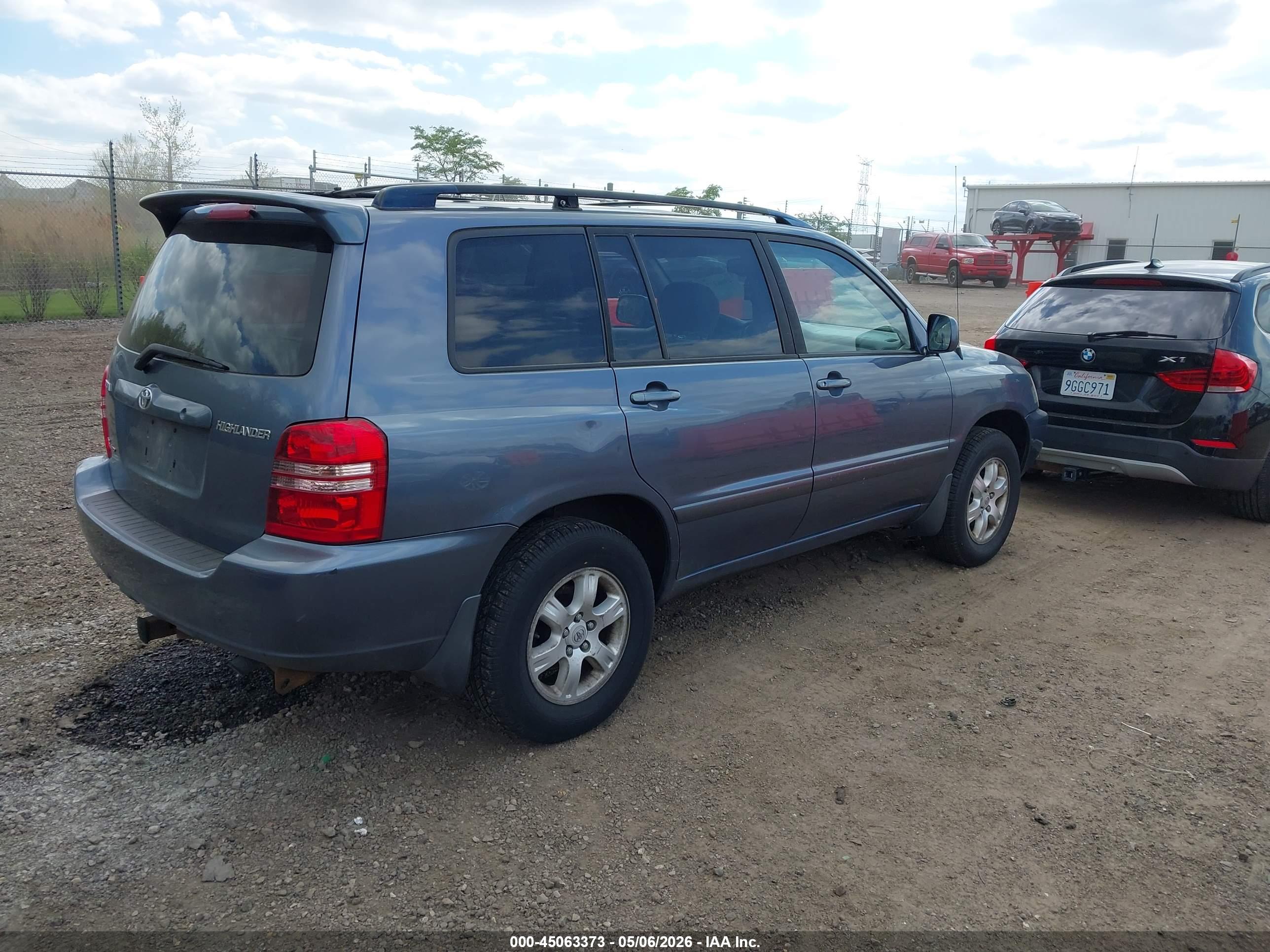 TOYOTA HIGHLANDER image 4