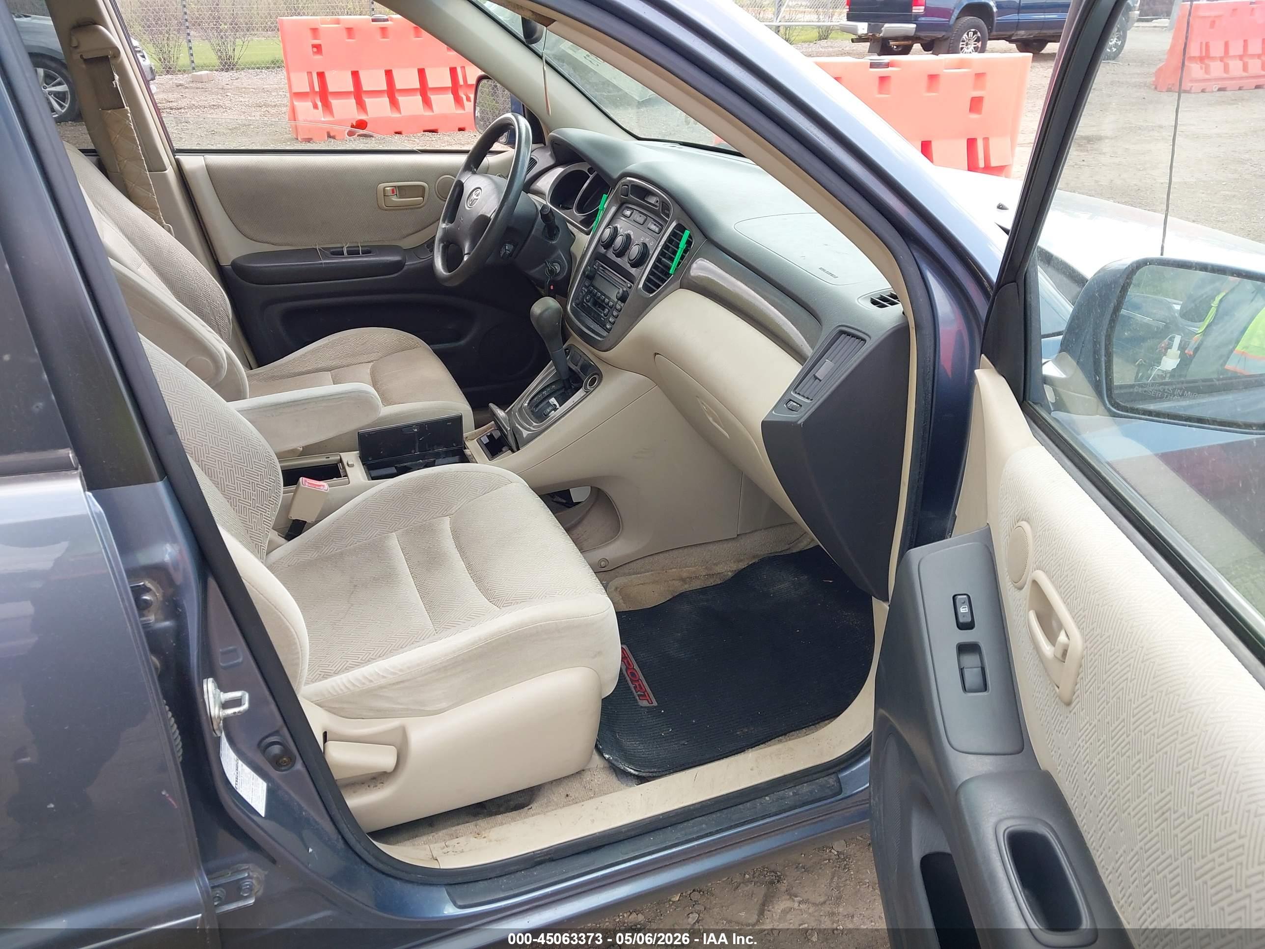 TOYOTA HIGHLANDER image 5