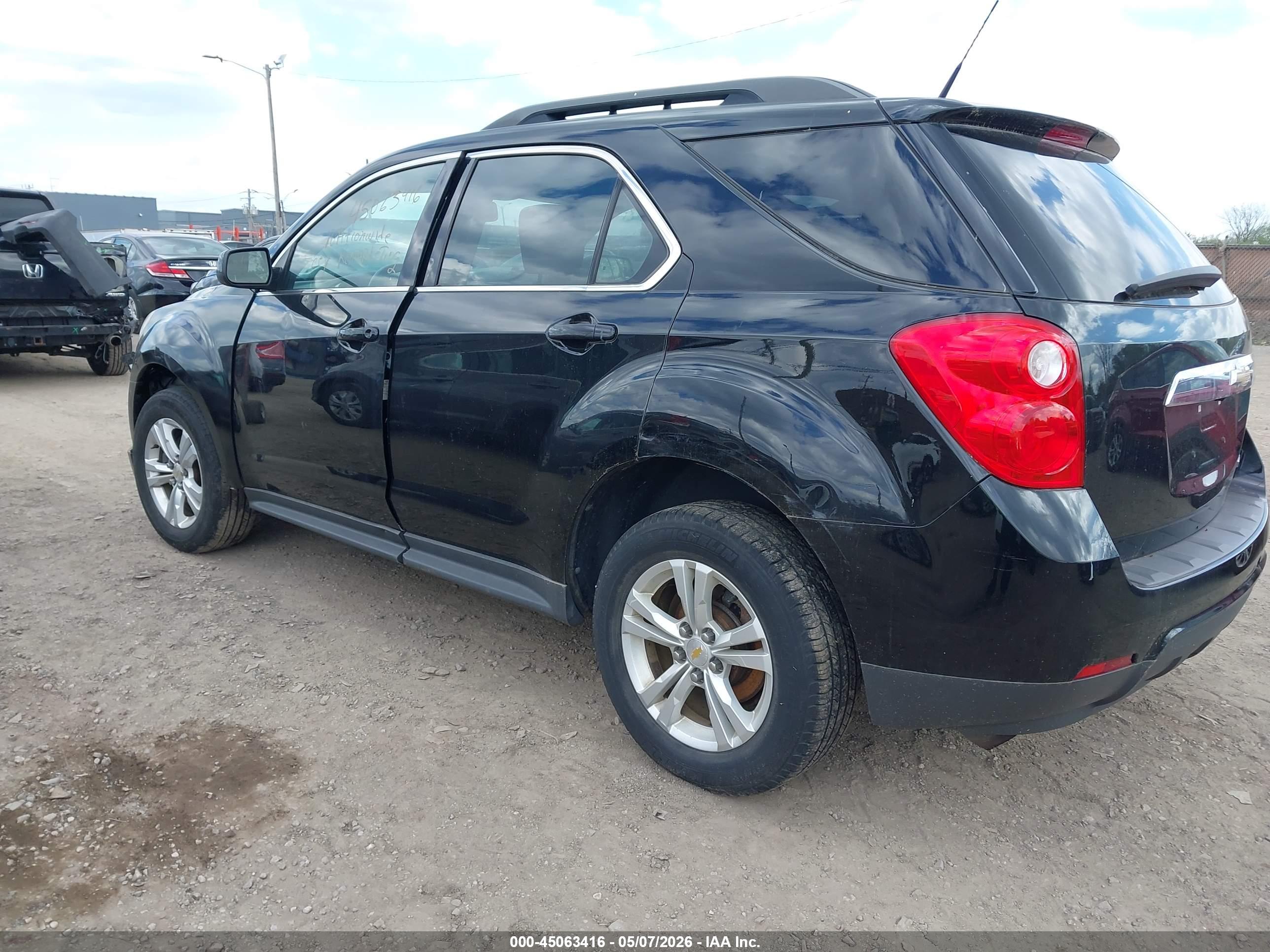 CHEVROLET EQUINOX image 3