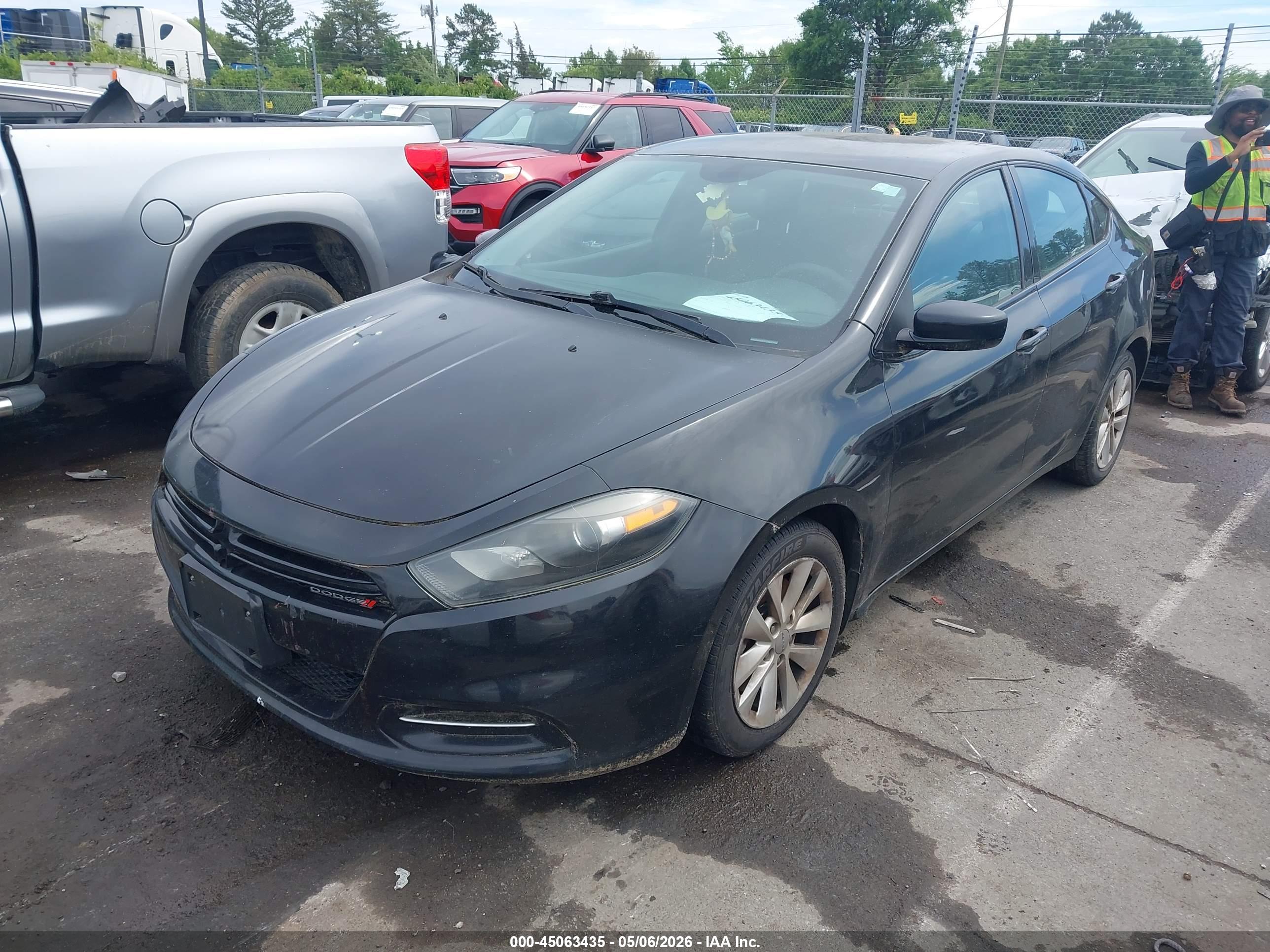 DODGE DART image 2