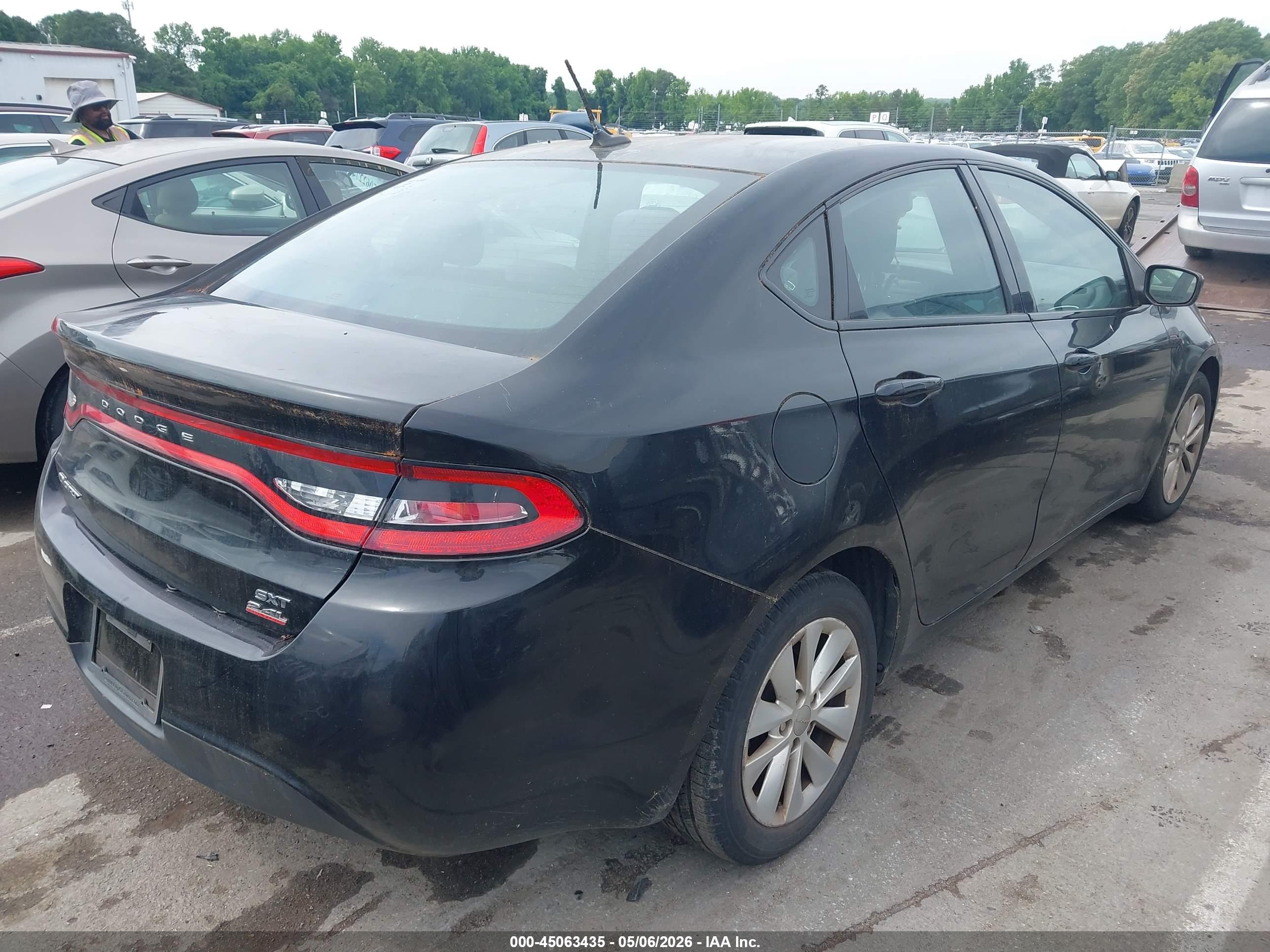 DODGE DART image 4