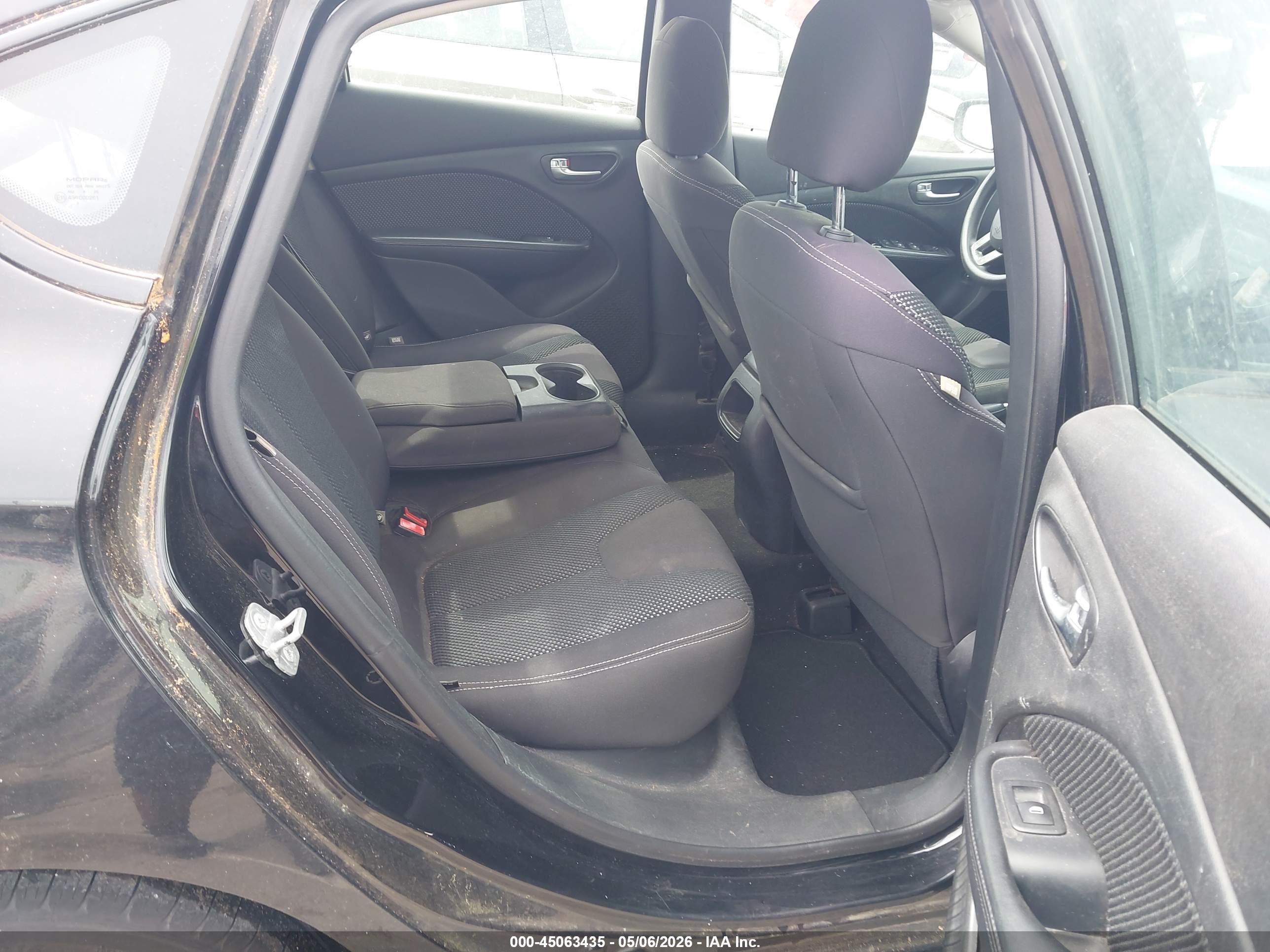DODGE DART image 8