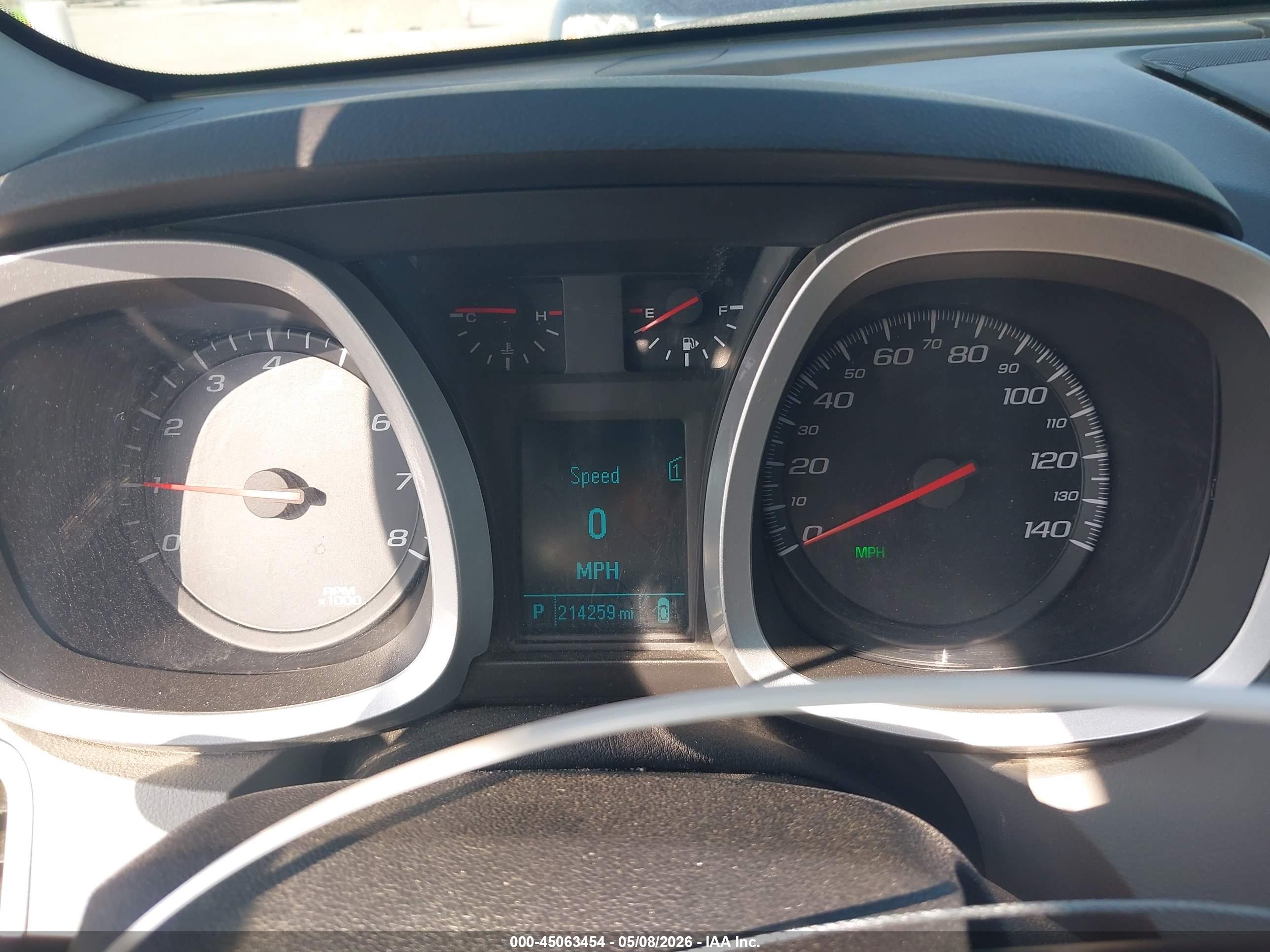 CHEVROLET EQUINOX image 7