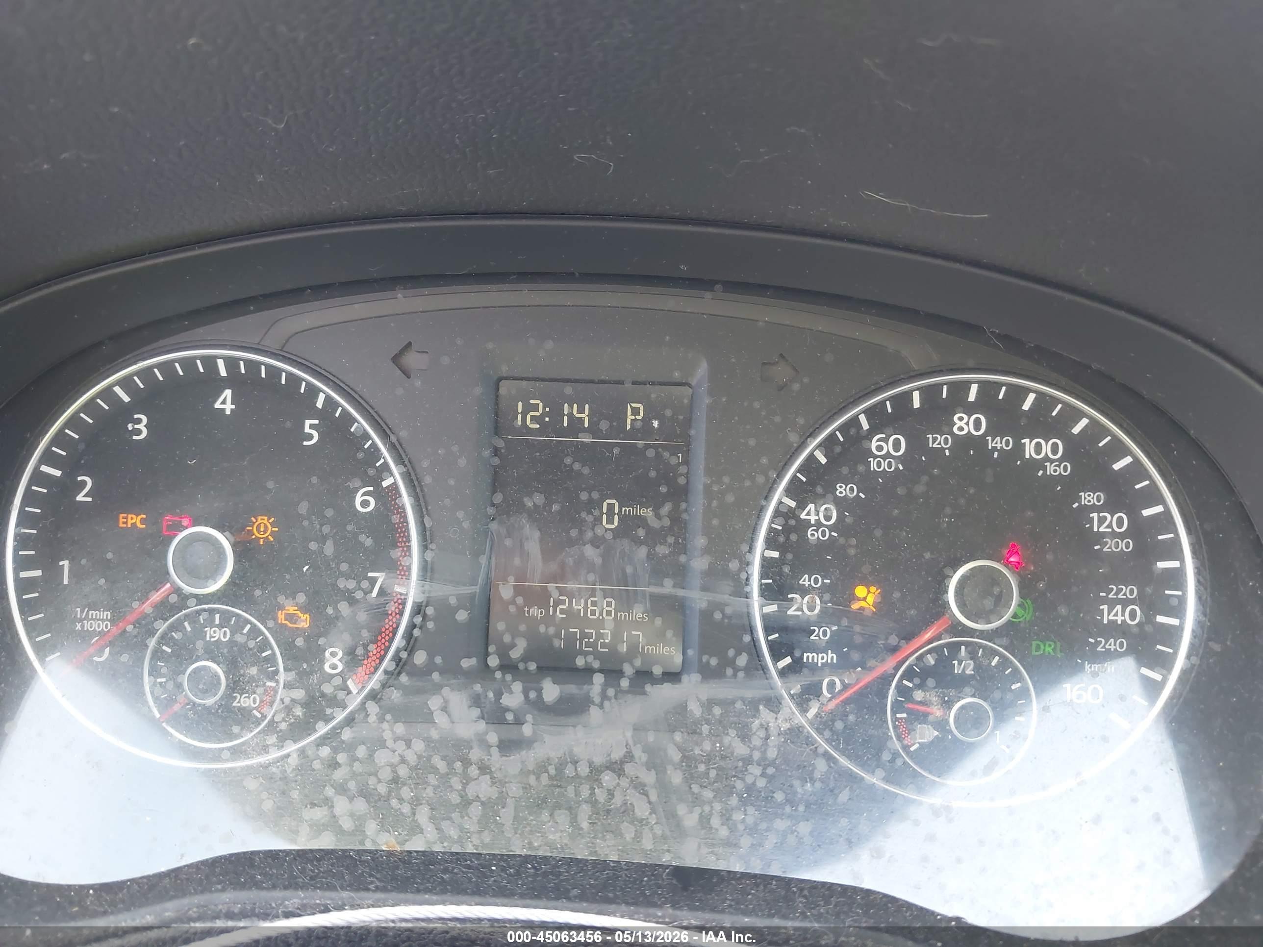 VOLKSWAGEN PASSAT image 7
