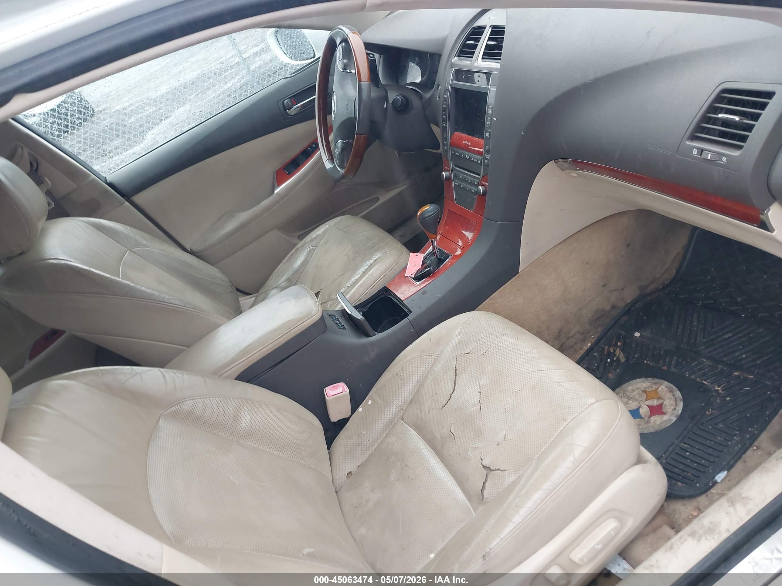 LEXUS ES image 5