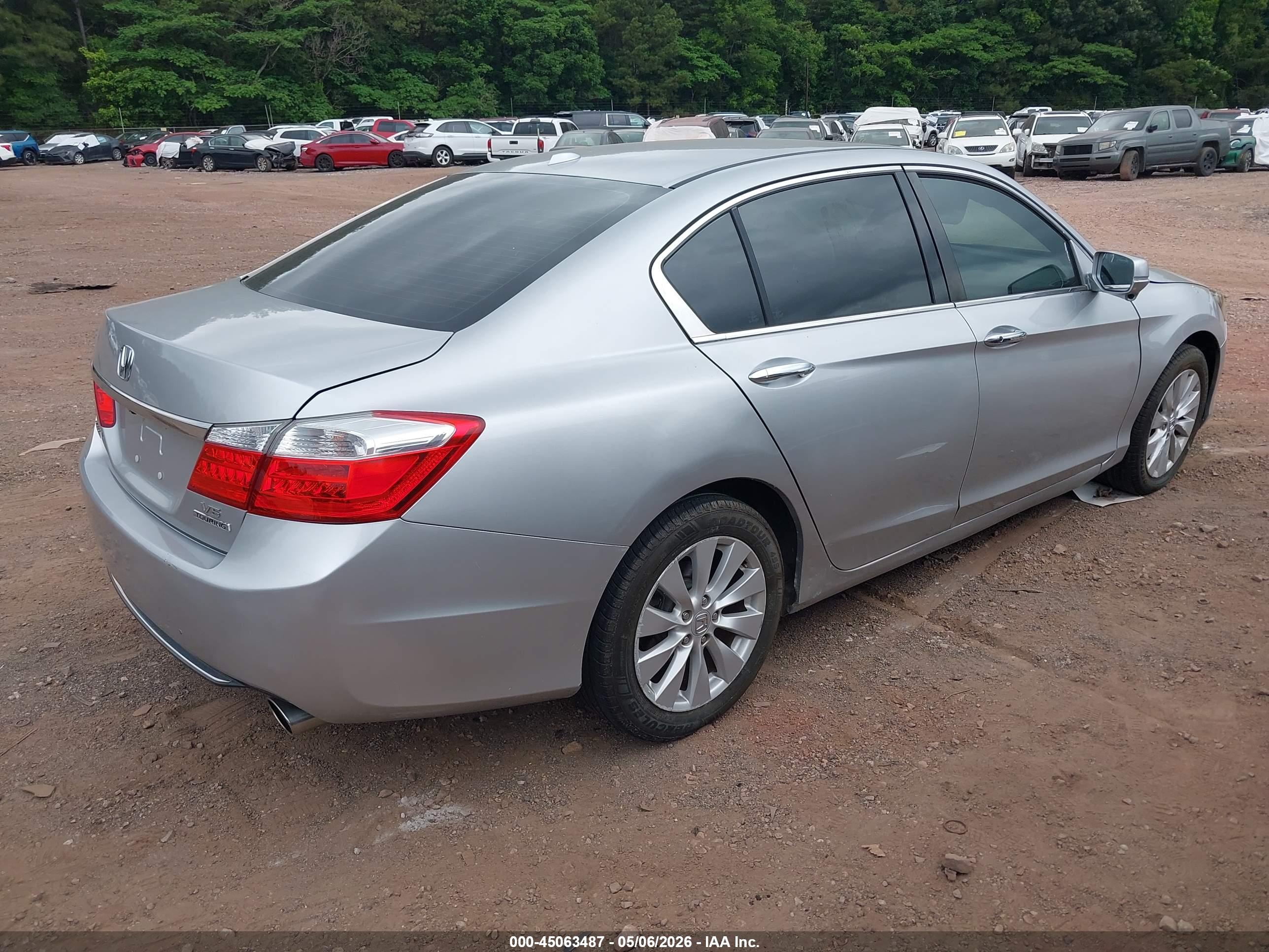 HONDA ACCORD image 4