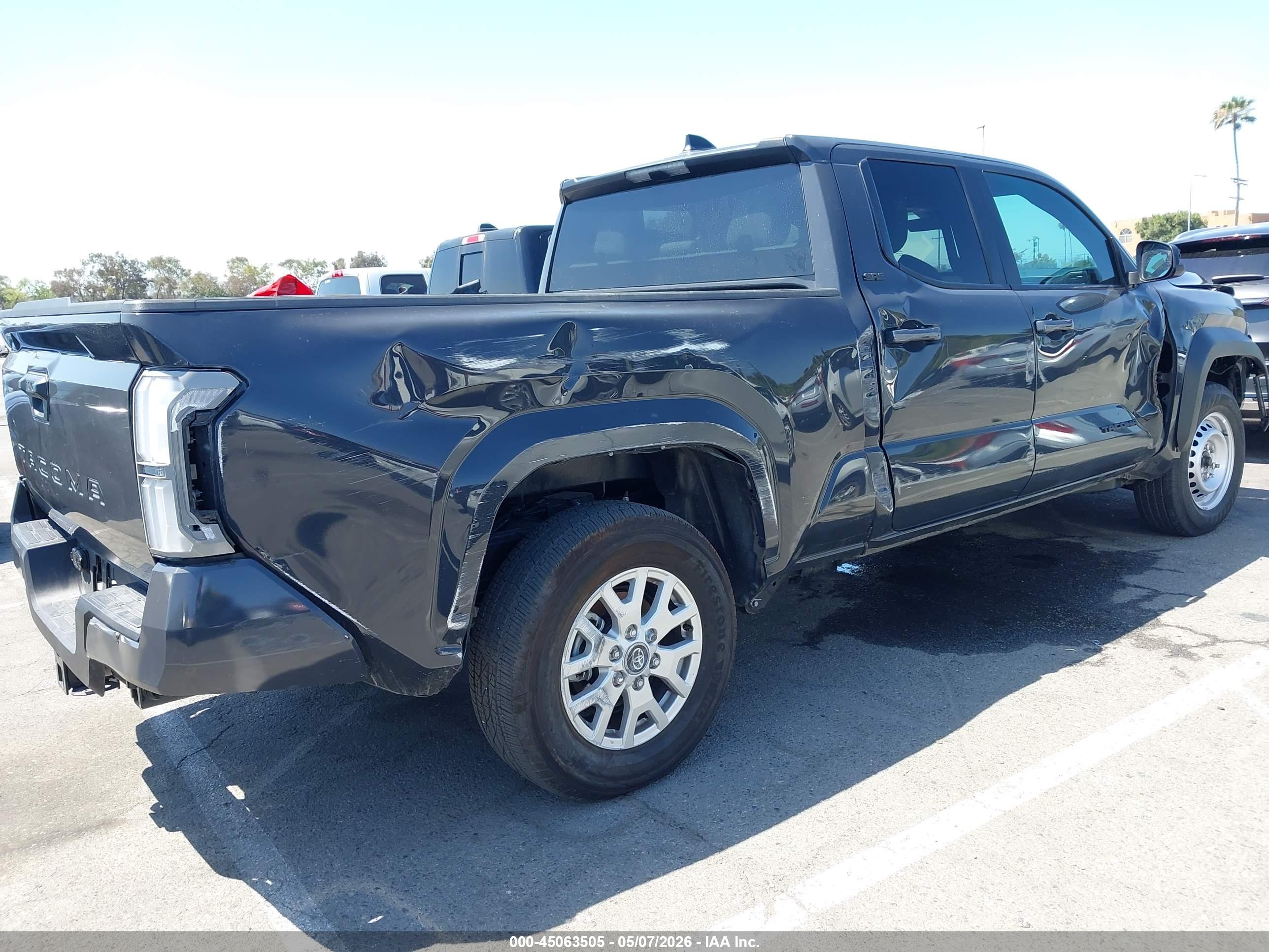 TOYOTA TACOMA image 4