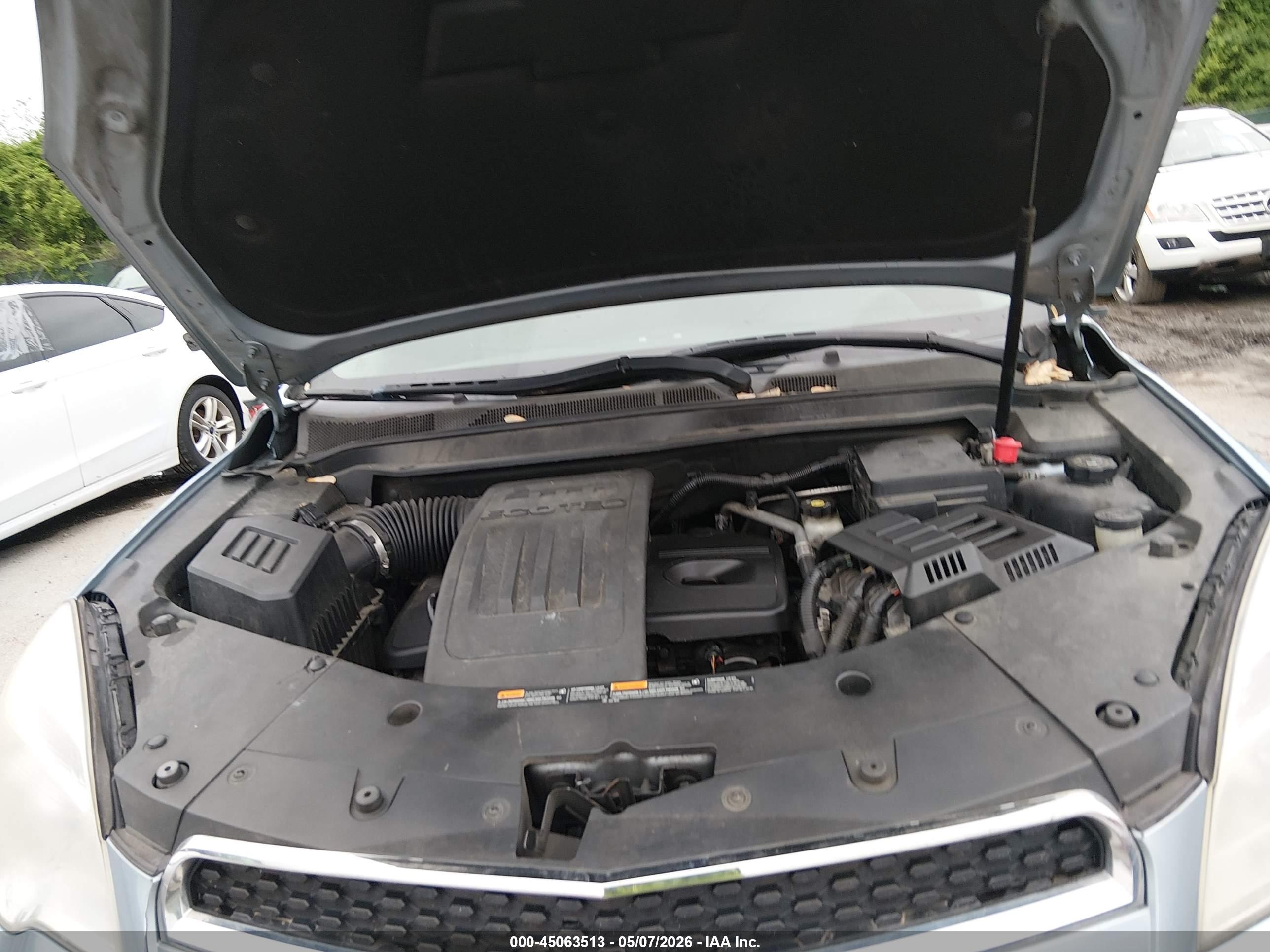 CHEVROLET EQUINOX image 10