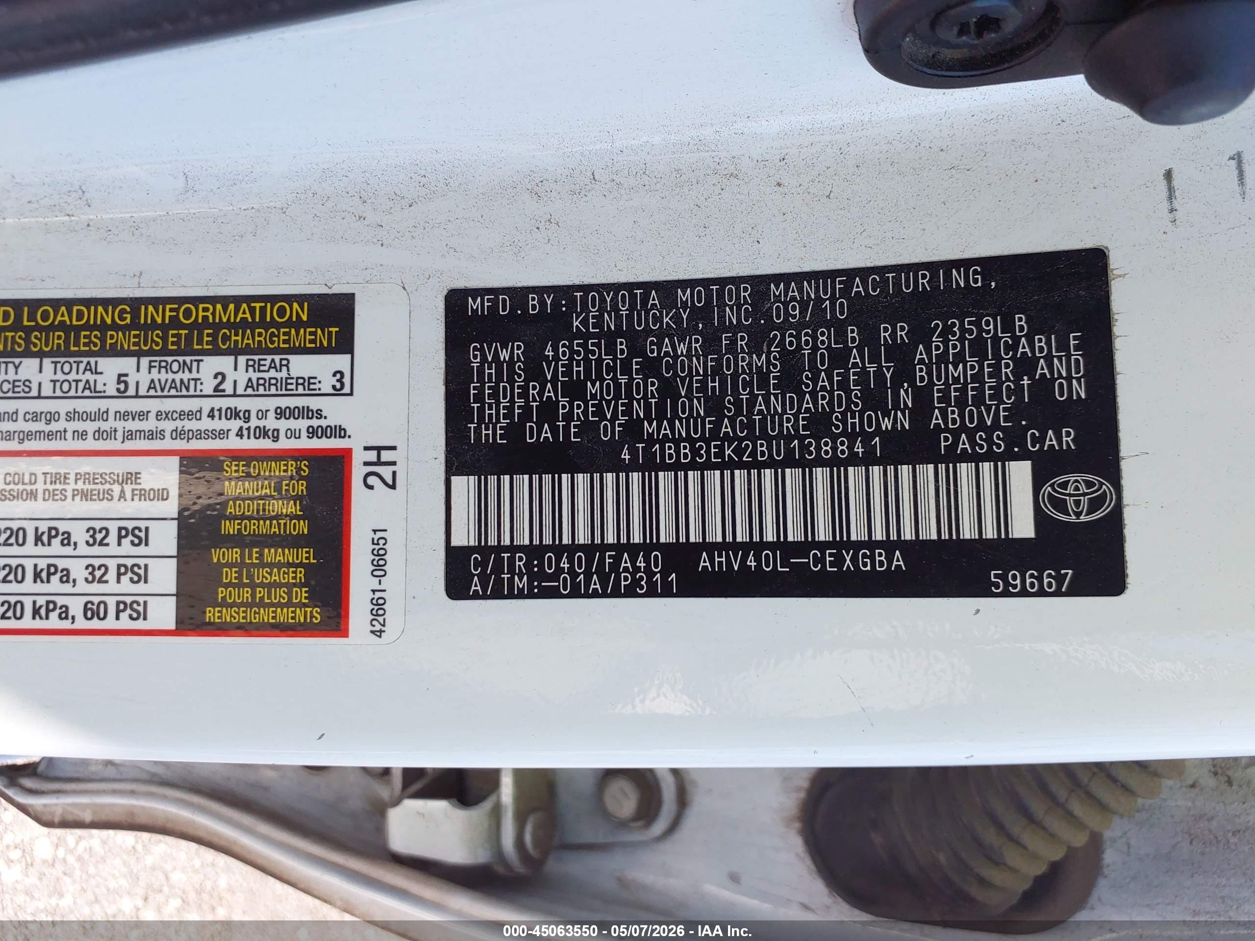 TOYOTA CAMRY image 9