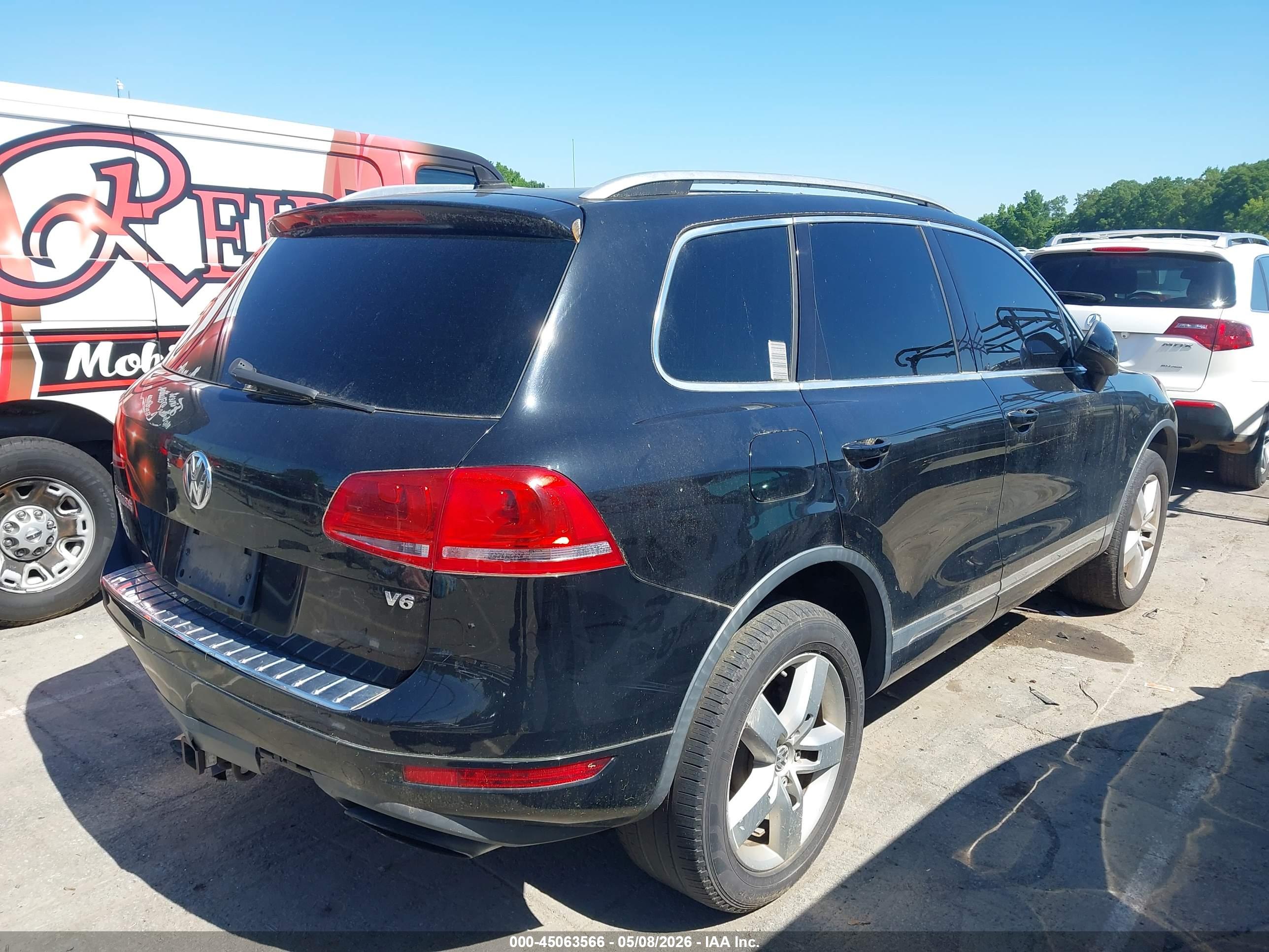 VOLKSWAGEN TOUAREG image 4