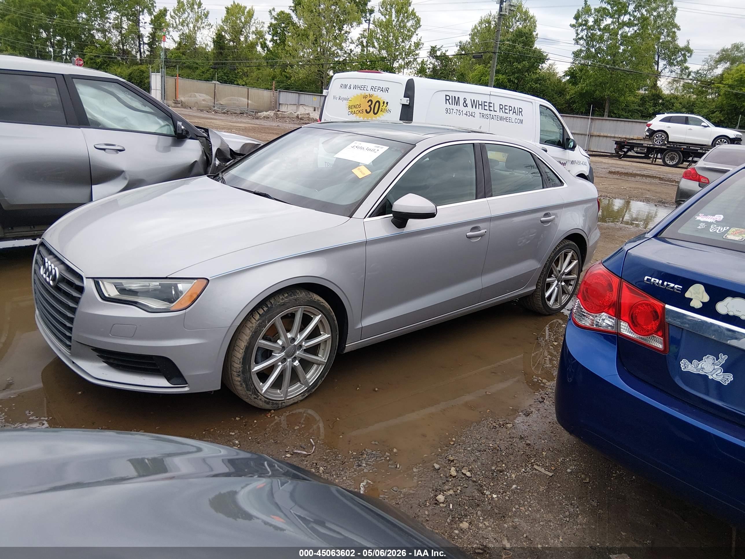 AUDI A3 image 2