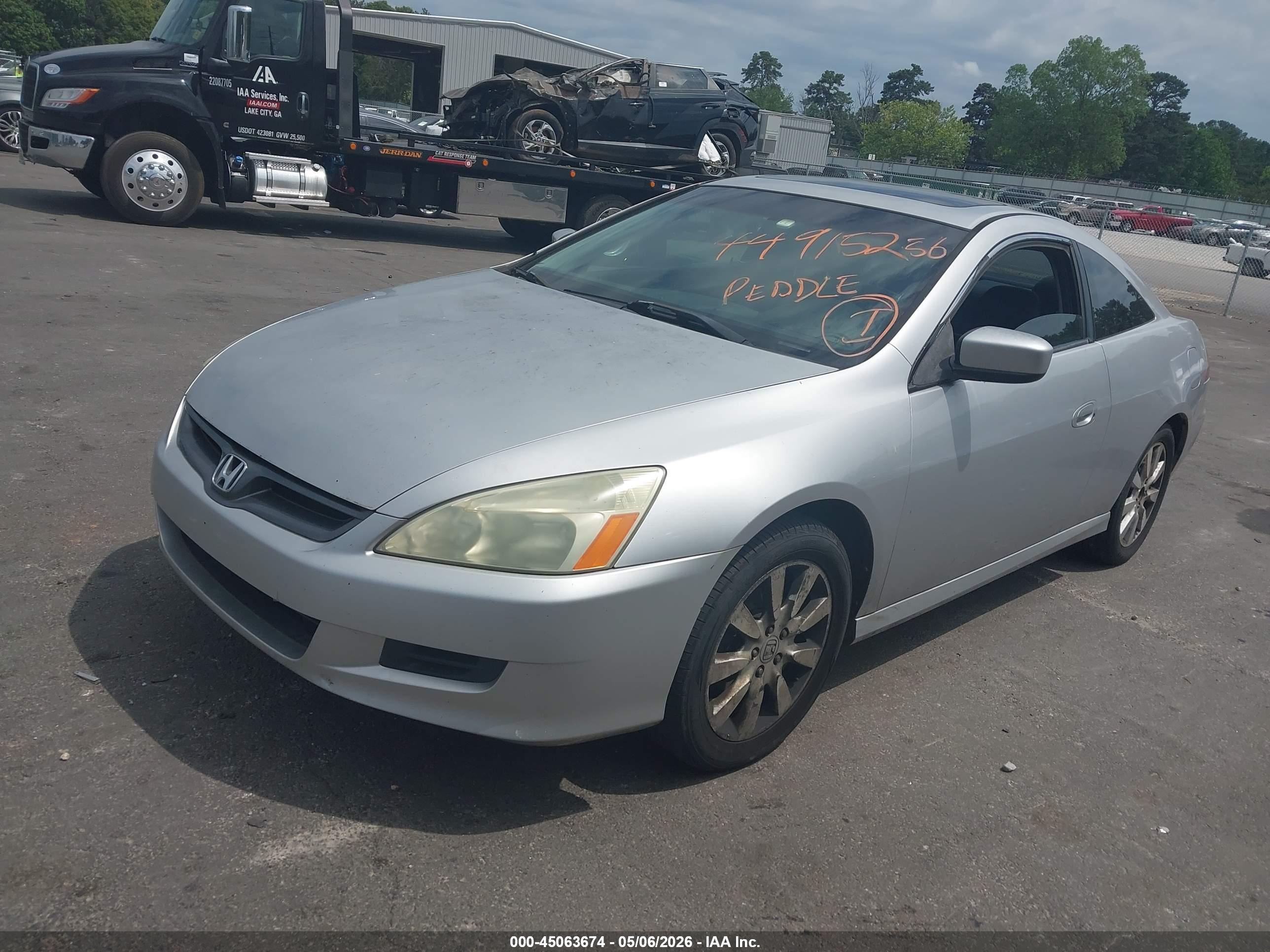 HONDA ACCORD image 2